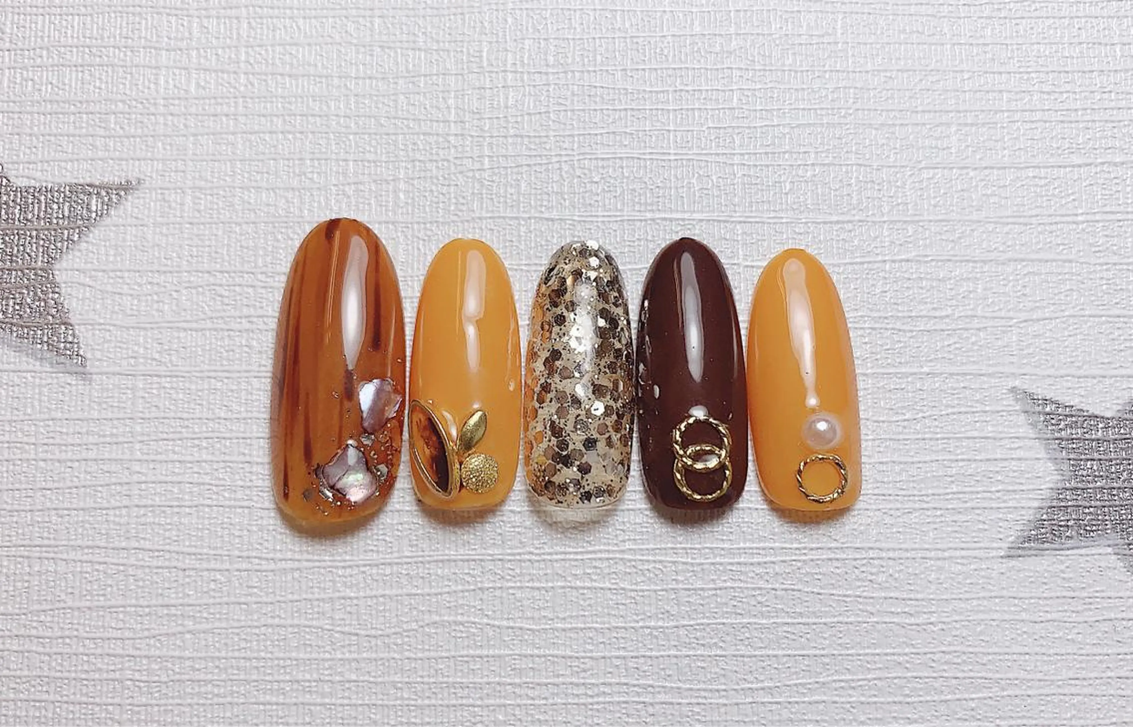 ネイル MiKi Nai池袋 長さだし得意のネイルデザイン