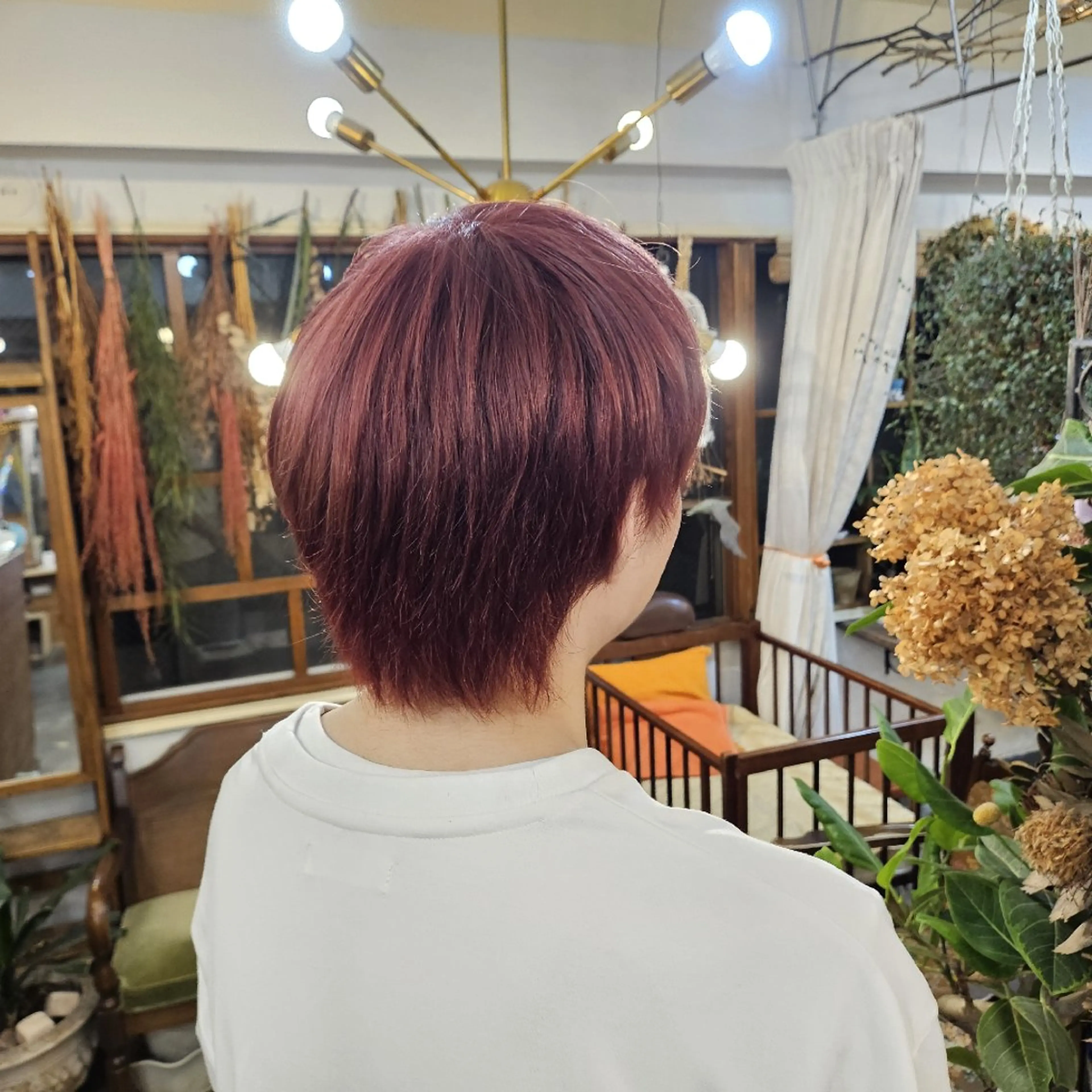 メンズ カラー ダブルカラー レッドカラー ヘアカラー かりん/LeeLee /原宿/ハイトーンのヘアスタイル
