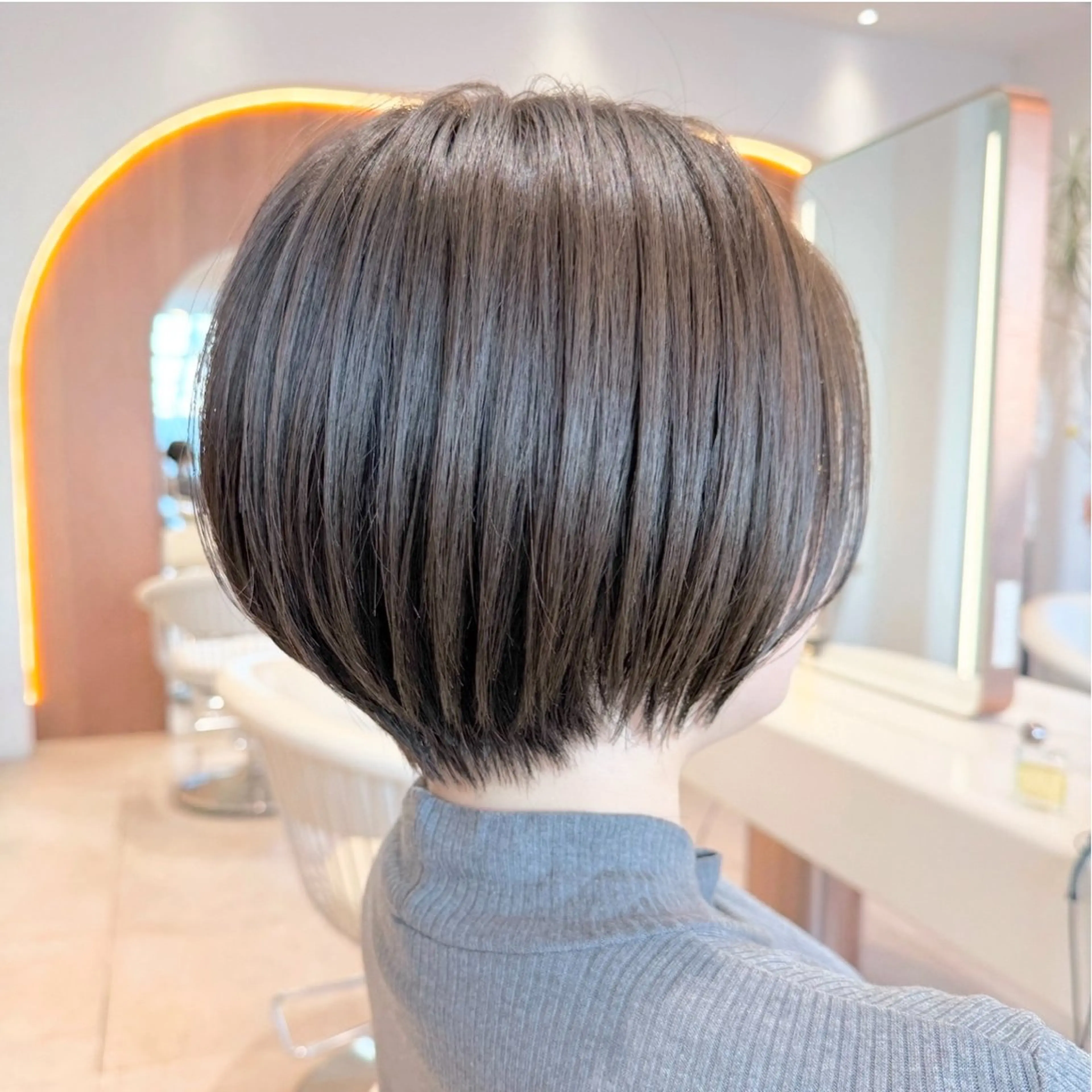 ショート カラー ショートボブ ショートレイヤー ハンサムショート 丸みショート ボブ カット ヘアカラー トリートメント 渋谷ボブ/ショート 特化田中航平のヘアスタイル