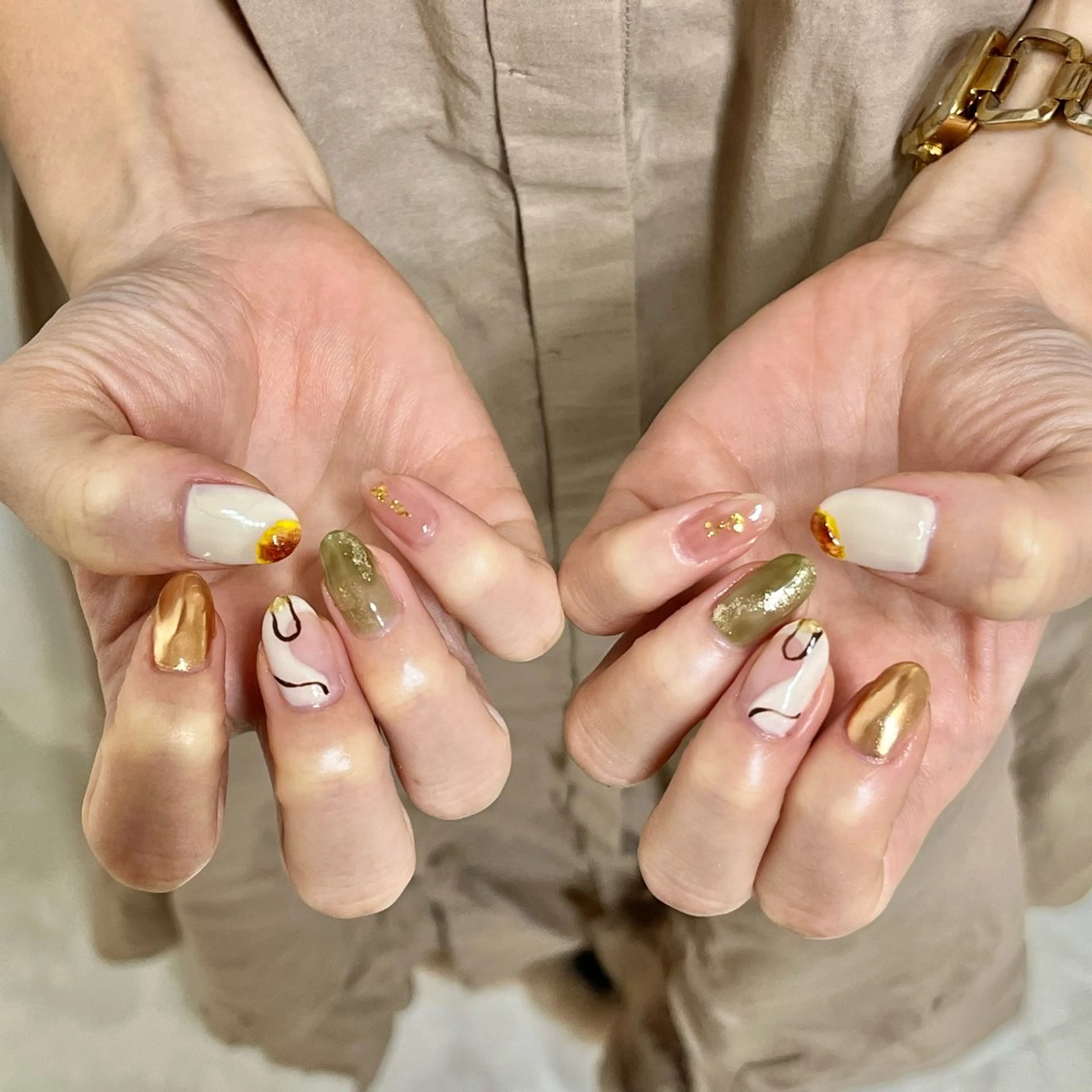 ネイル ニュアンスネイル bianca TORII🌞のネイルデザイン