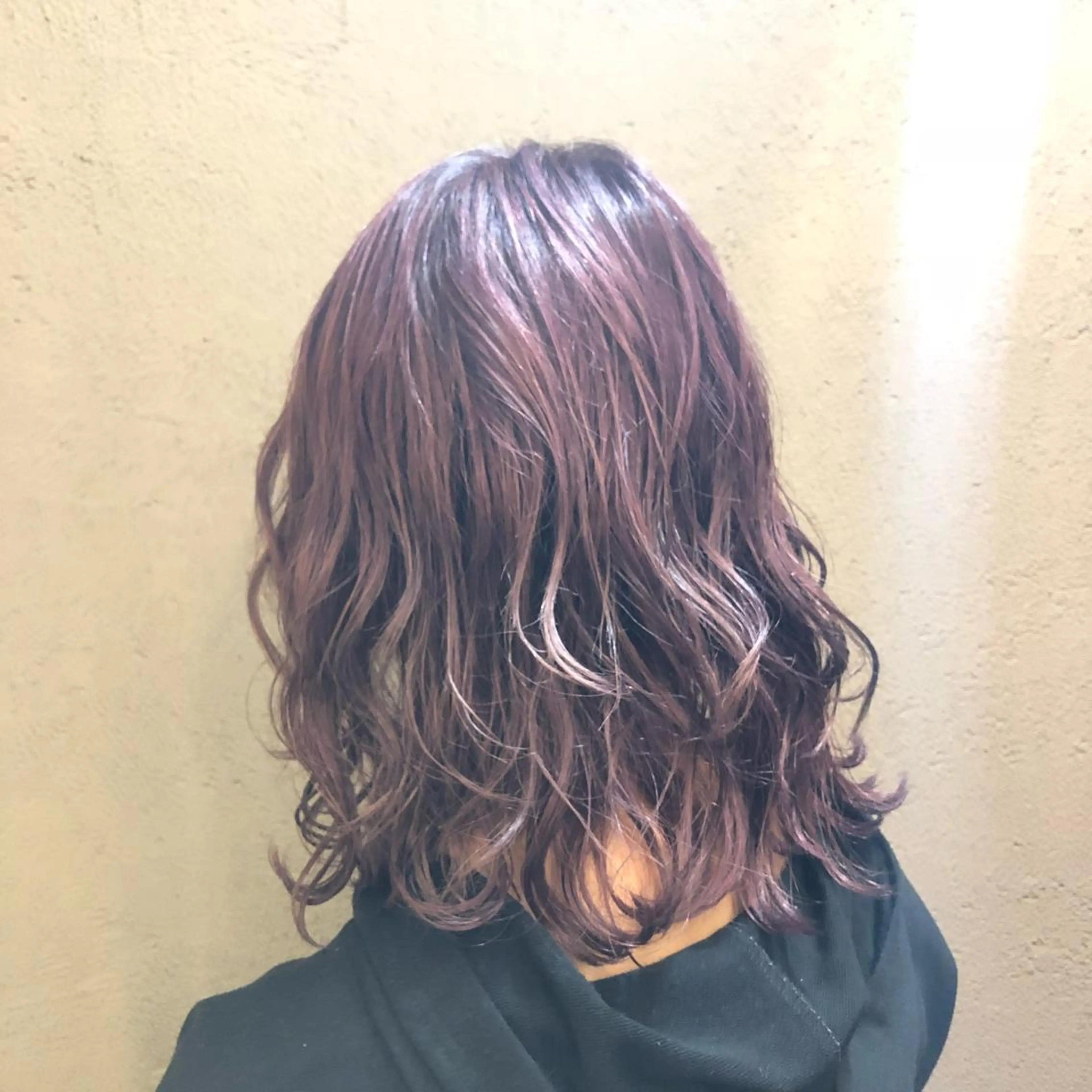 ミディアム カラー パーマ ヘアアレンジ 口コミ高評価👍✨ フチタミサオ🦋のヘアスタイル