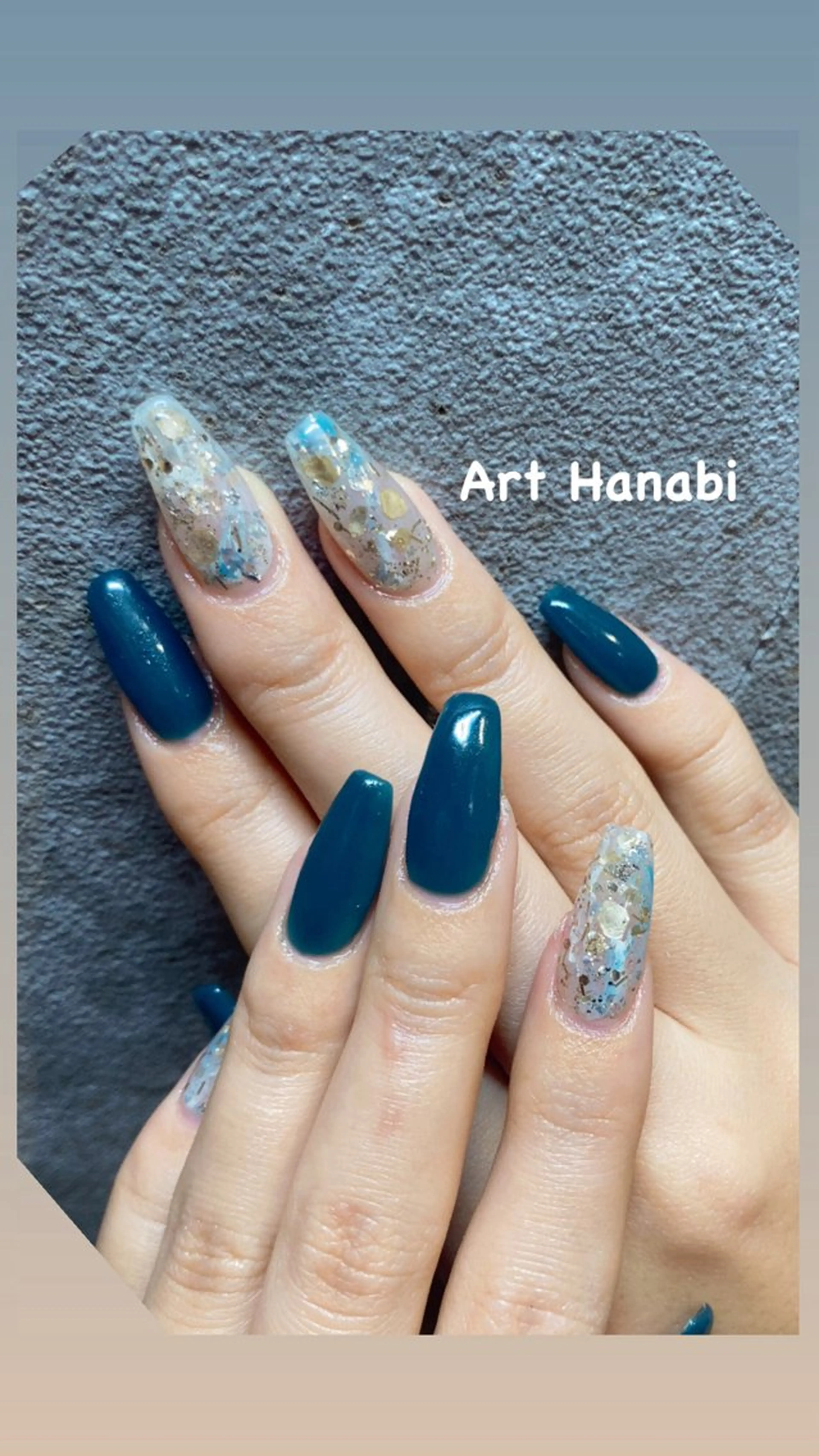 ネイル アートネイル ブルー グリーン キラキラネイル ラメ(グリッター) ハンドネイル ハンドケア Art Hanabi所属・Art Hanabi ミリのネイルデザイン