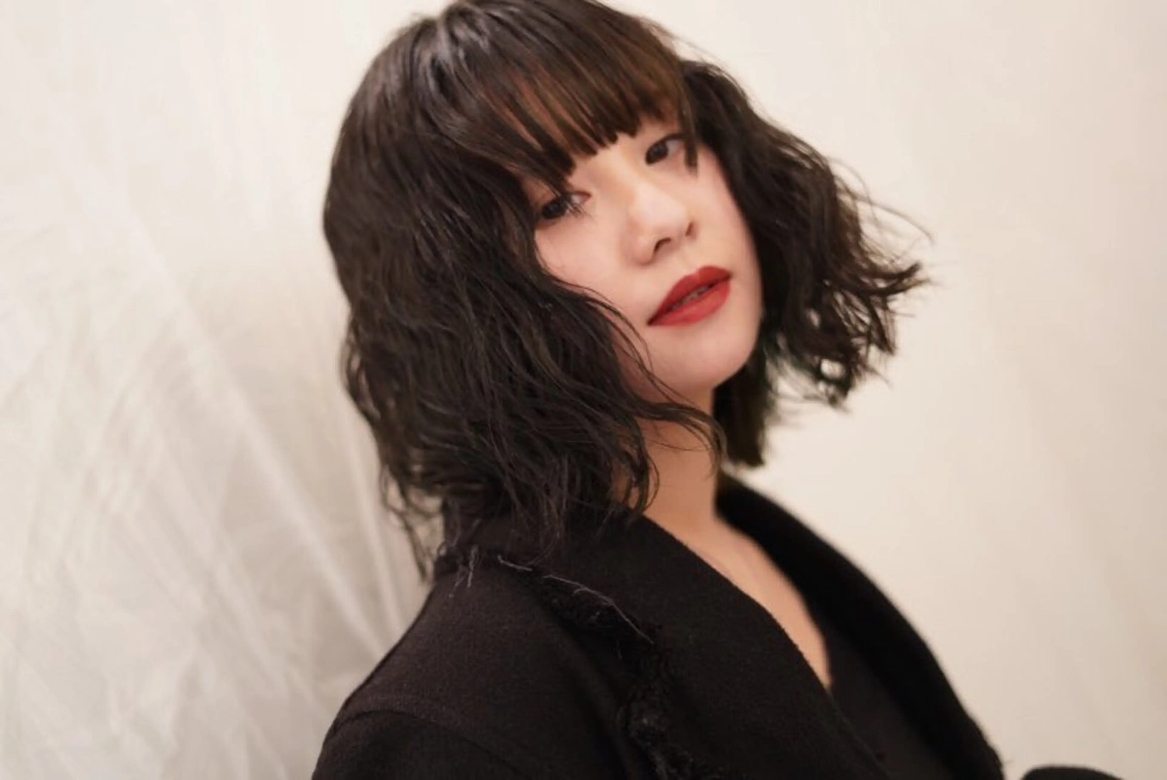 ショート yelm所属・🫒オリーブカラー ミディアムレイヤー✨のヘアスタイル