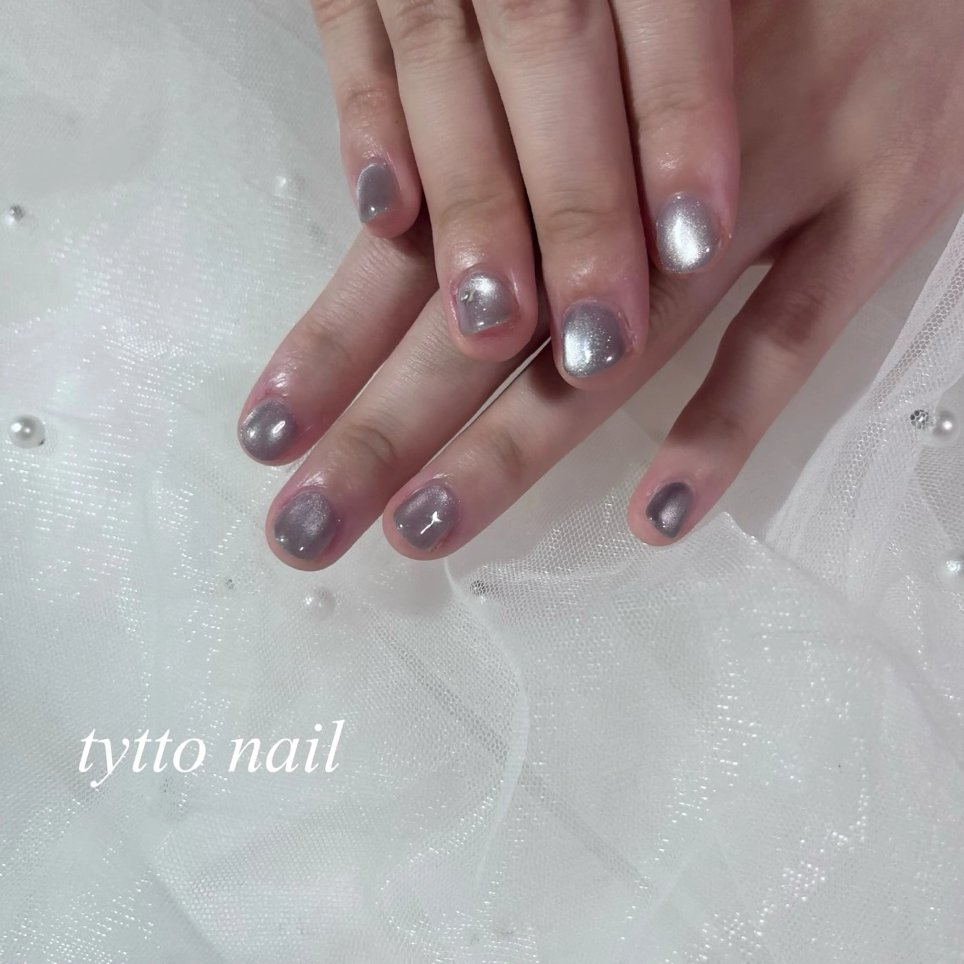 ネイル ガーリー ホログラムネイル ラメ(グリッター) マグネットネイル オフィスネイル tytto nail ❤︎‪‪eri‪‪のネイルデザイン