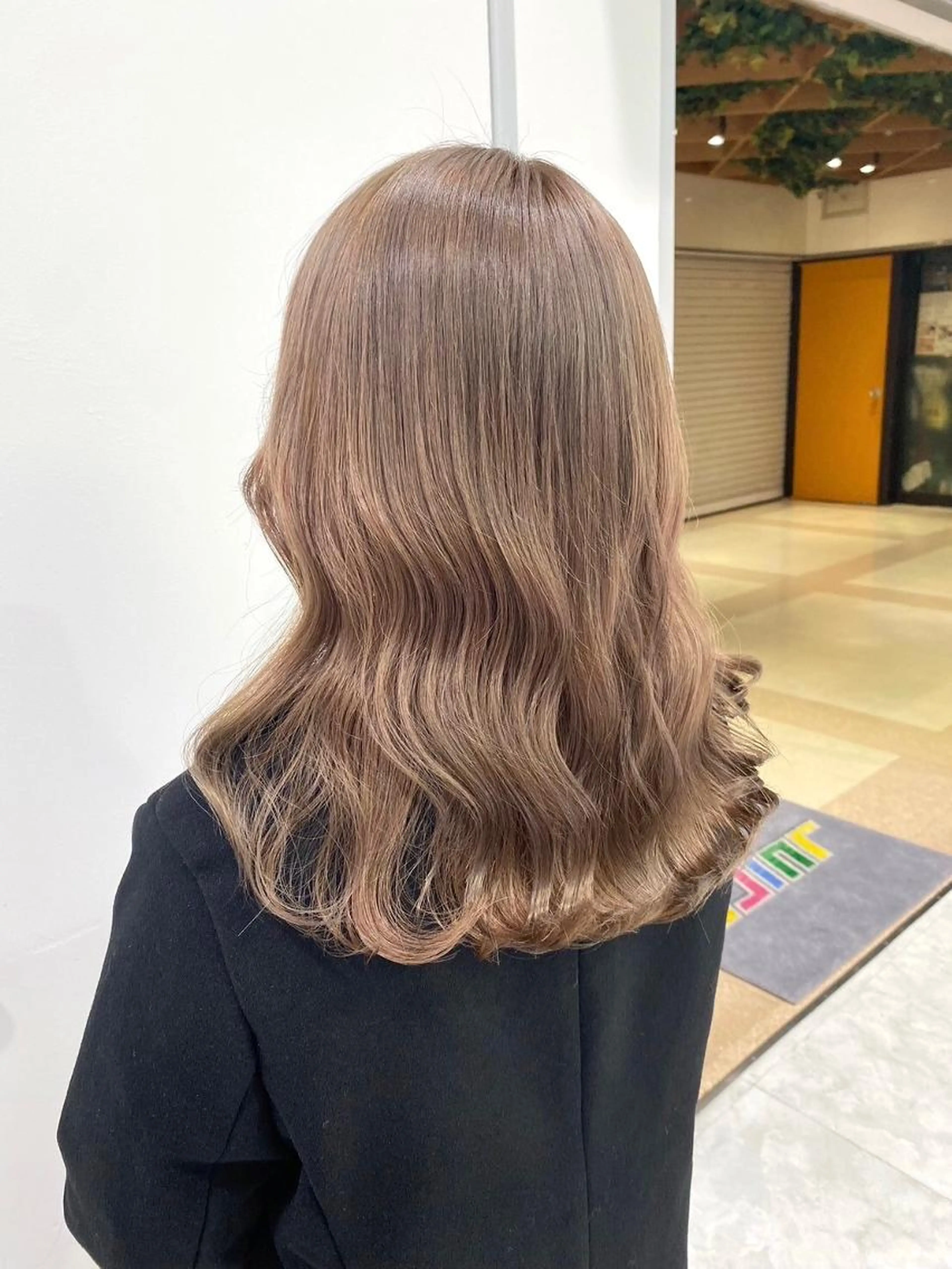 【ミニモだけの限定🍑】ブリーチなしダブルカラー＋オリジナルトリートメント🤍　ミニモ学割/韓国の写真