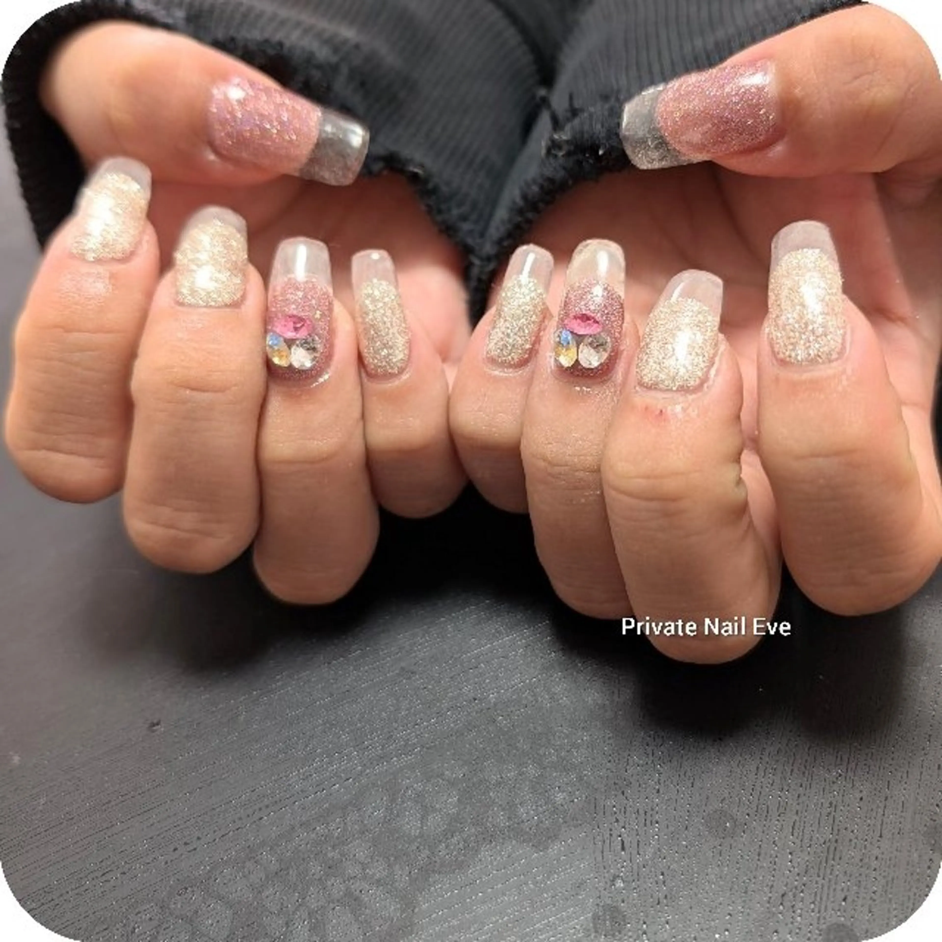 ネイル クリアネイル フラッシュネイル 持ち込み ハンドネイル ネイル junkoのネイルデザイン