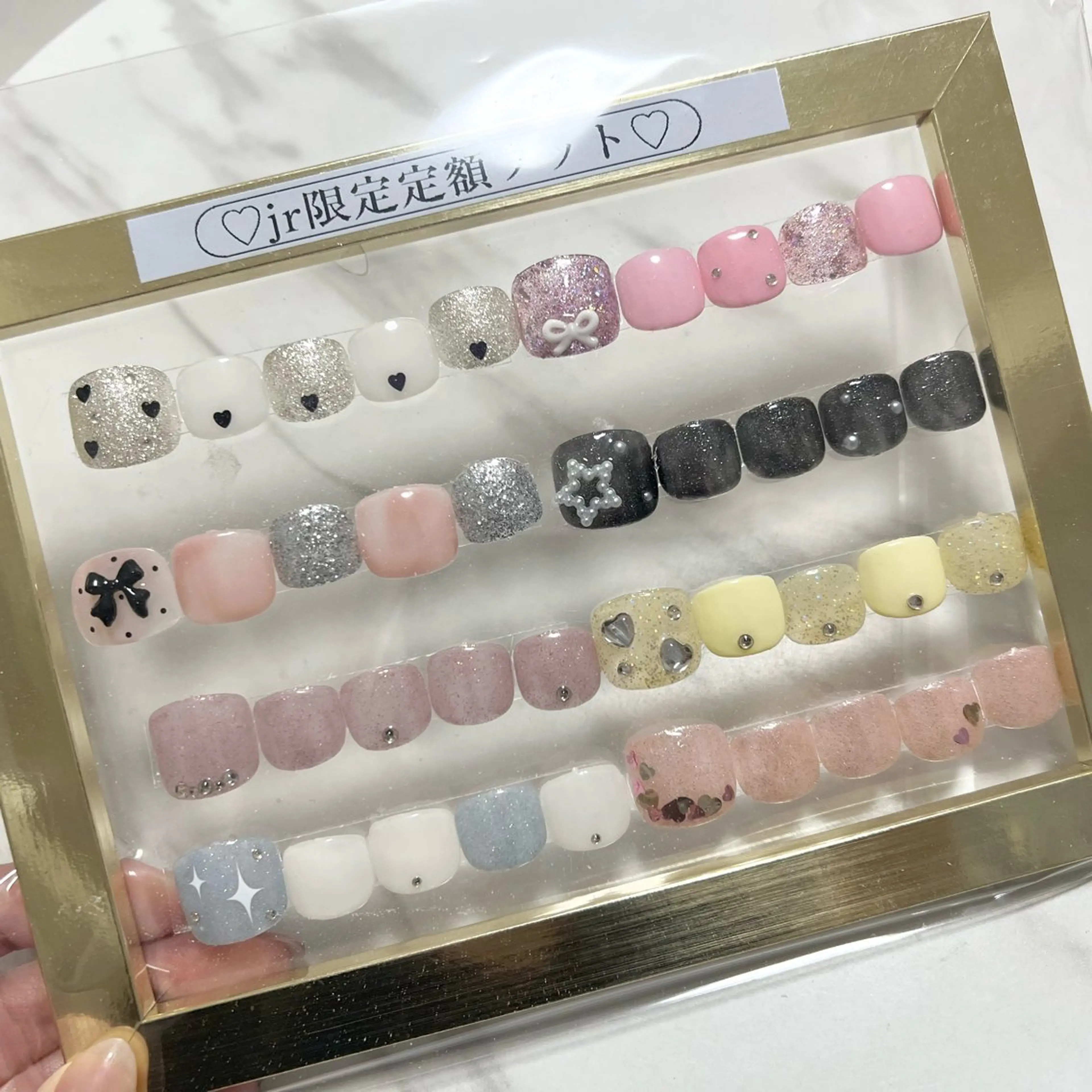 ネイル フットネイル 7/25🈳💜 Yuuna💜のネイルデザイン