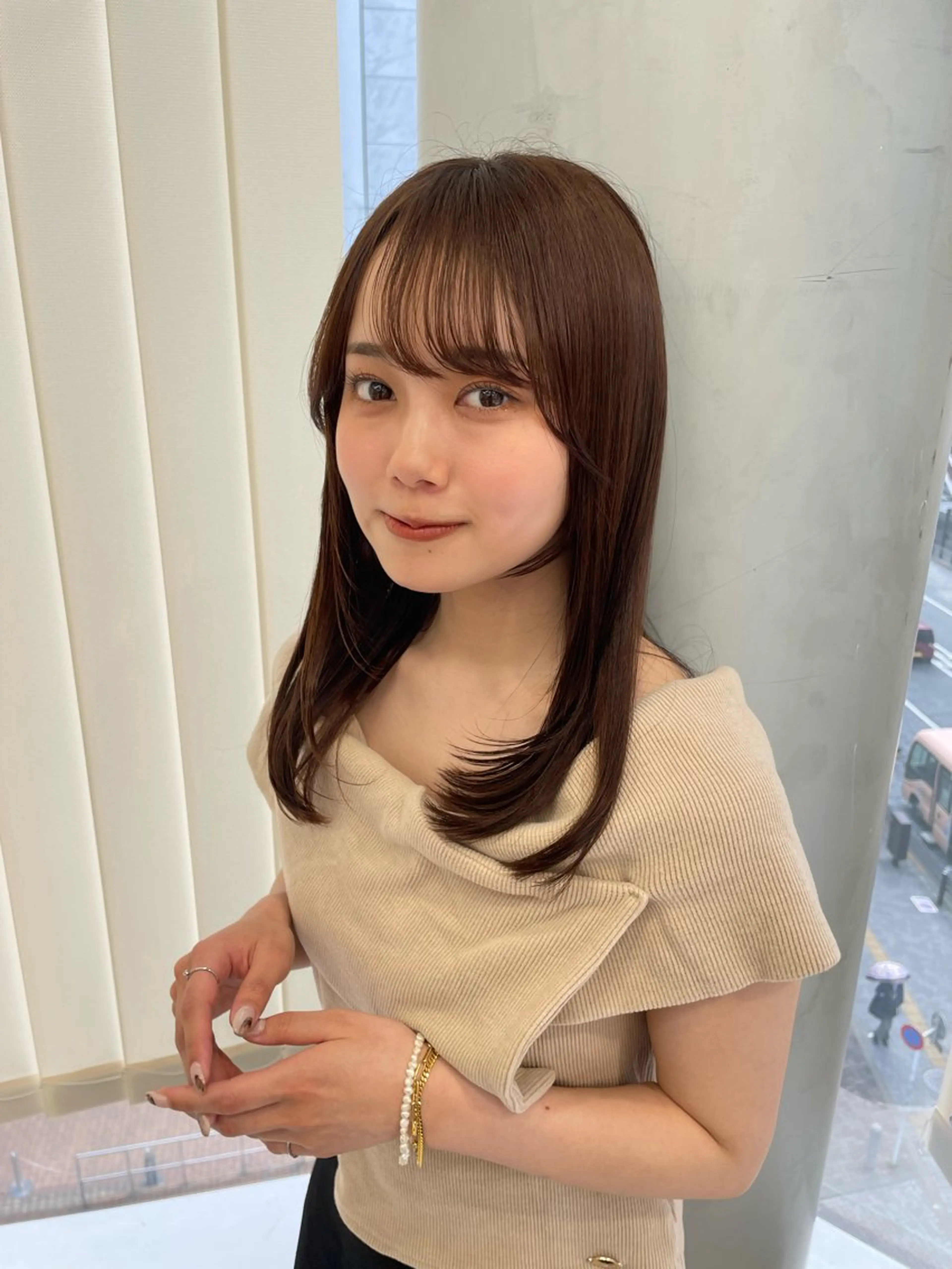 ミディアム ヘアカラー トリートメント 透明感カラー 🩰あさのヘアスタイル