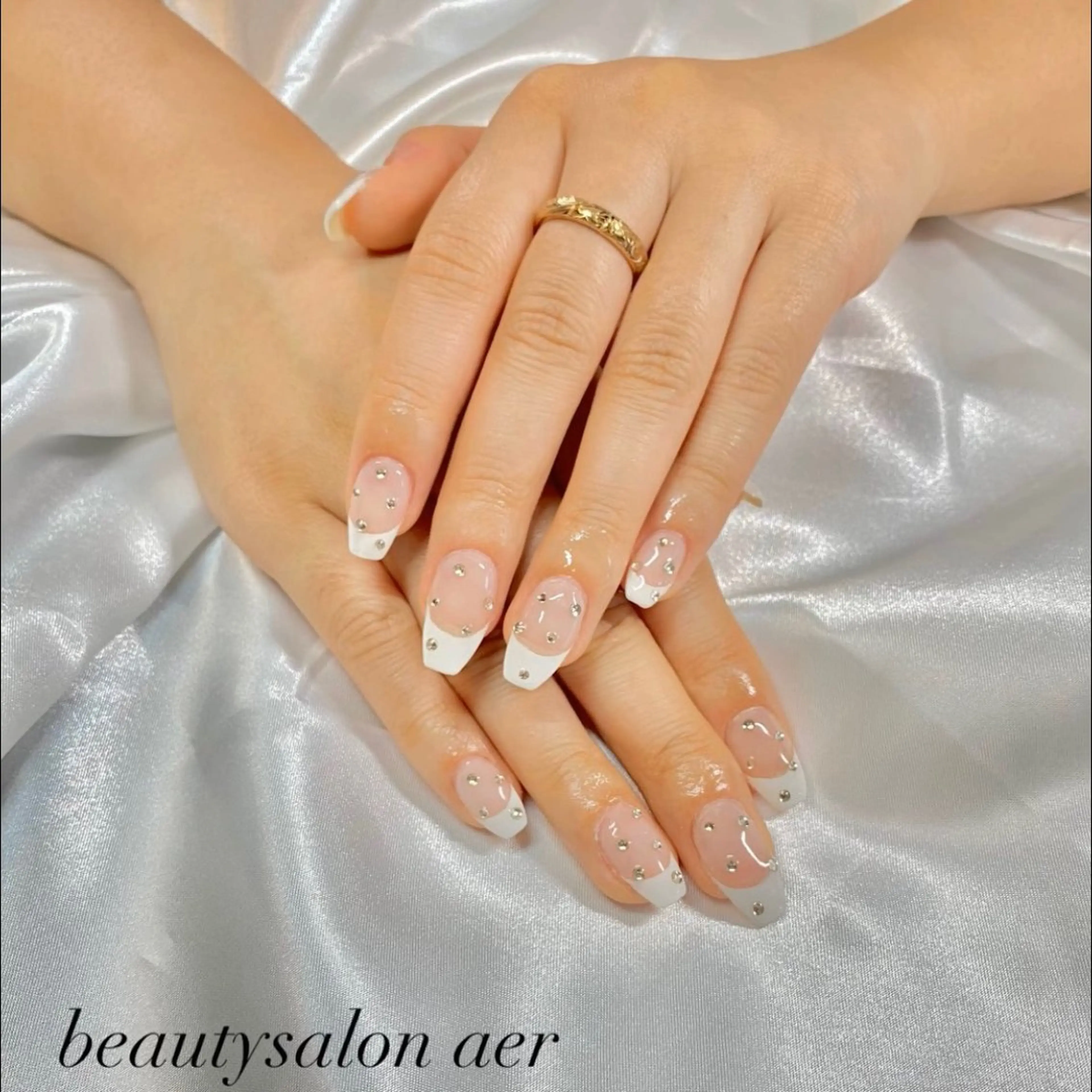 ネイル 持ち込み デコパーツが得意♪ ネイル/眉毛/エステの眉毛・アイブロウイメージ