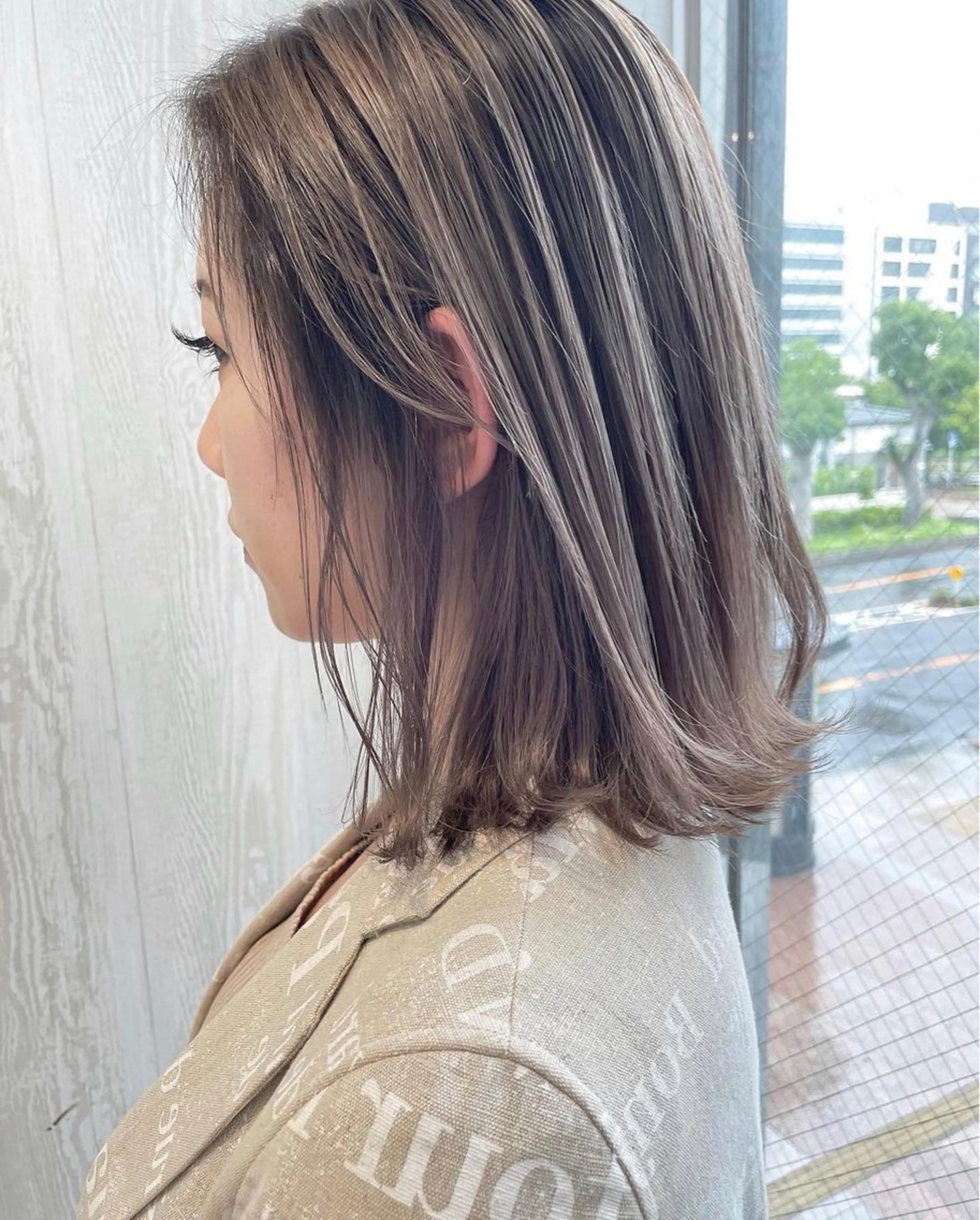 ミディアム カラー アッシュ 外国人風カラー レイヤーカット トリートメント ヘアカラー トリートメント 河合秀明/ショート /ボブ/レイヤーのヘアスタイル