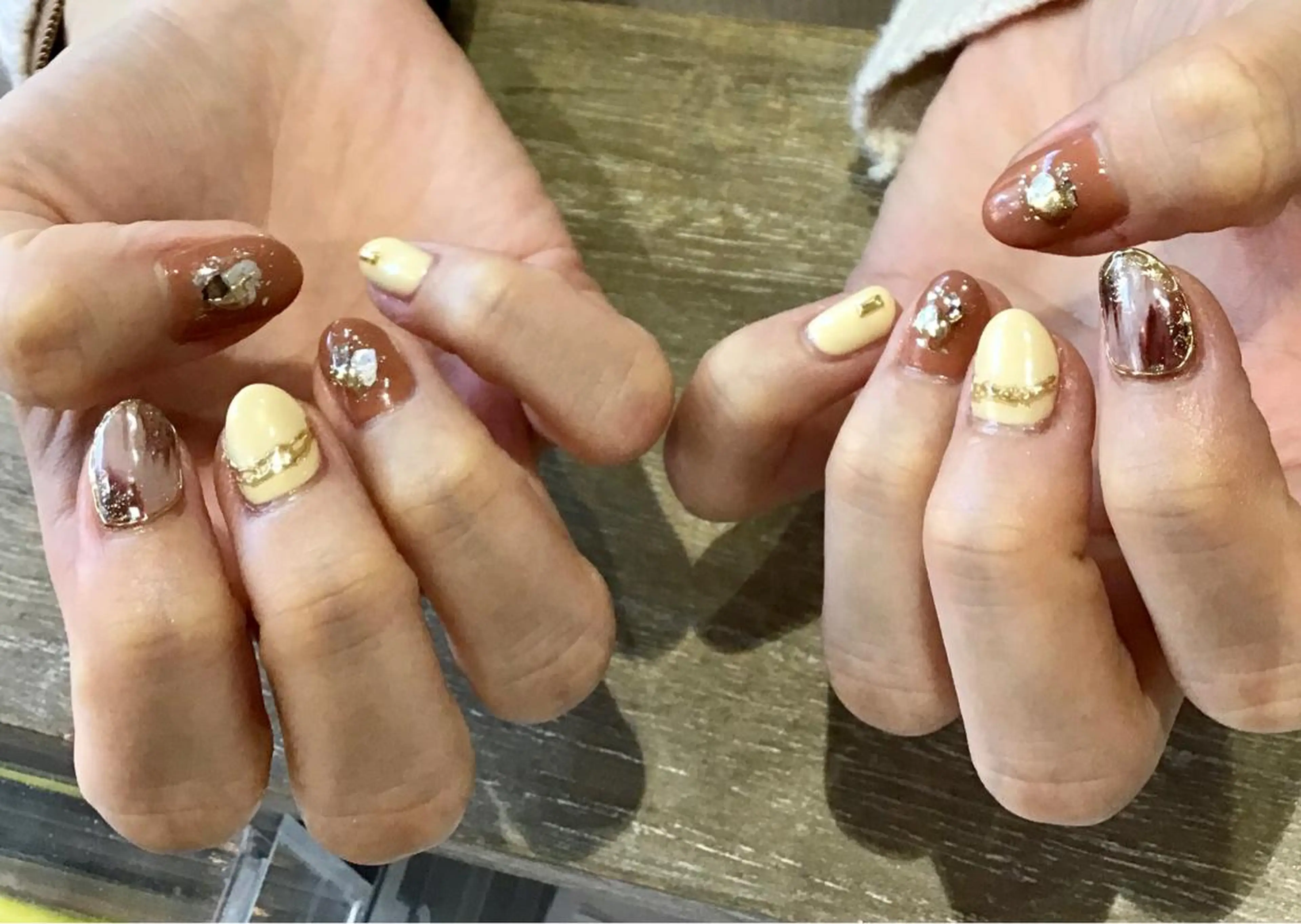 ネイル Nest 平出のネイルデザイン