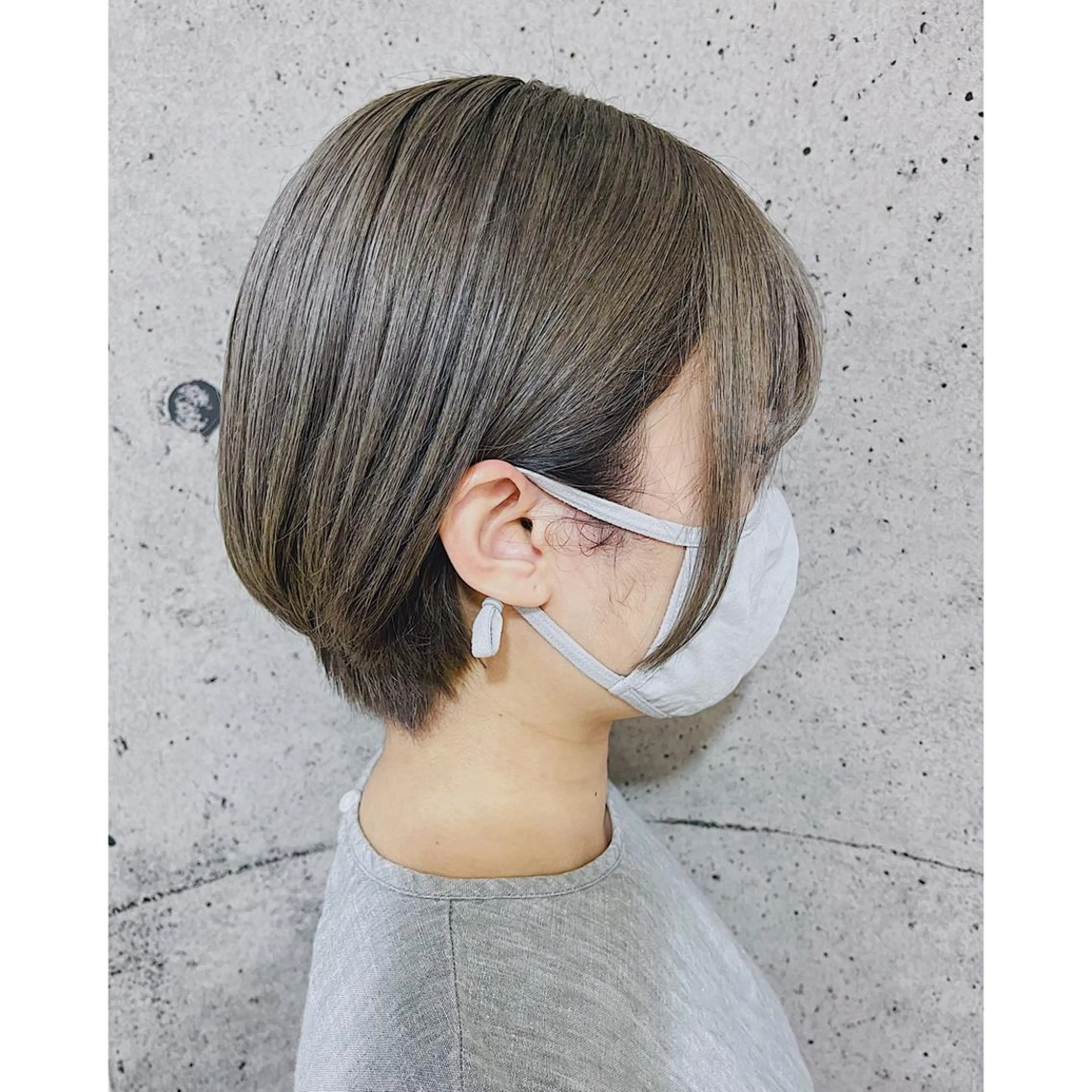 ショート カラー ブリーチ グレージュ 宮川 莉央のその他イメージ