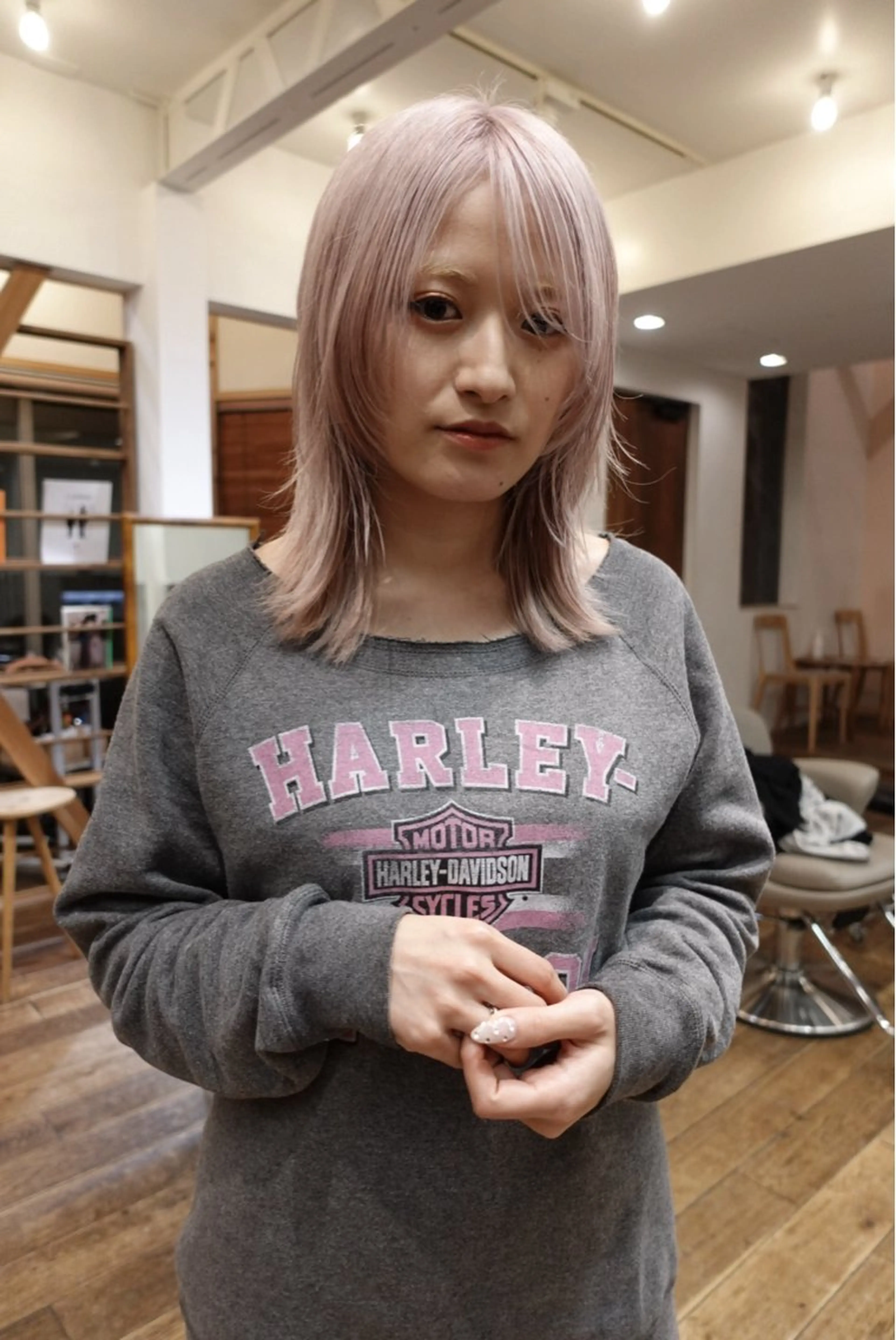 ミディアム カラー ベージュカラー ブリーチ ピンクカラー ピンクベージュ ヘアカラー RAF(旧kotibybrooch)所属・水野谷遥/ハイトーン /カラーモデル🎀のヘアスタイル