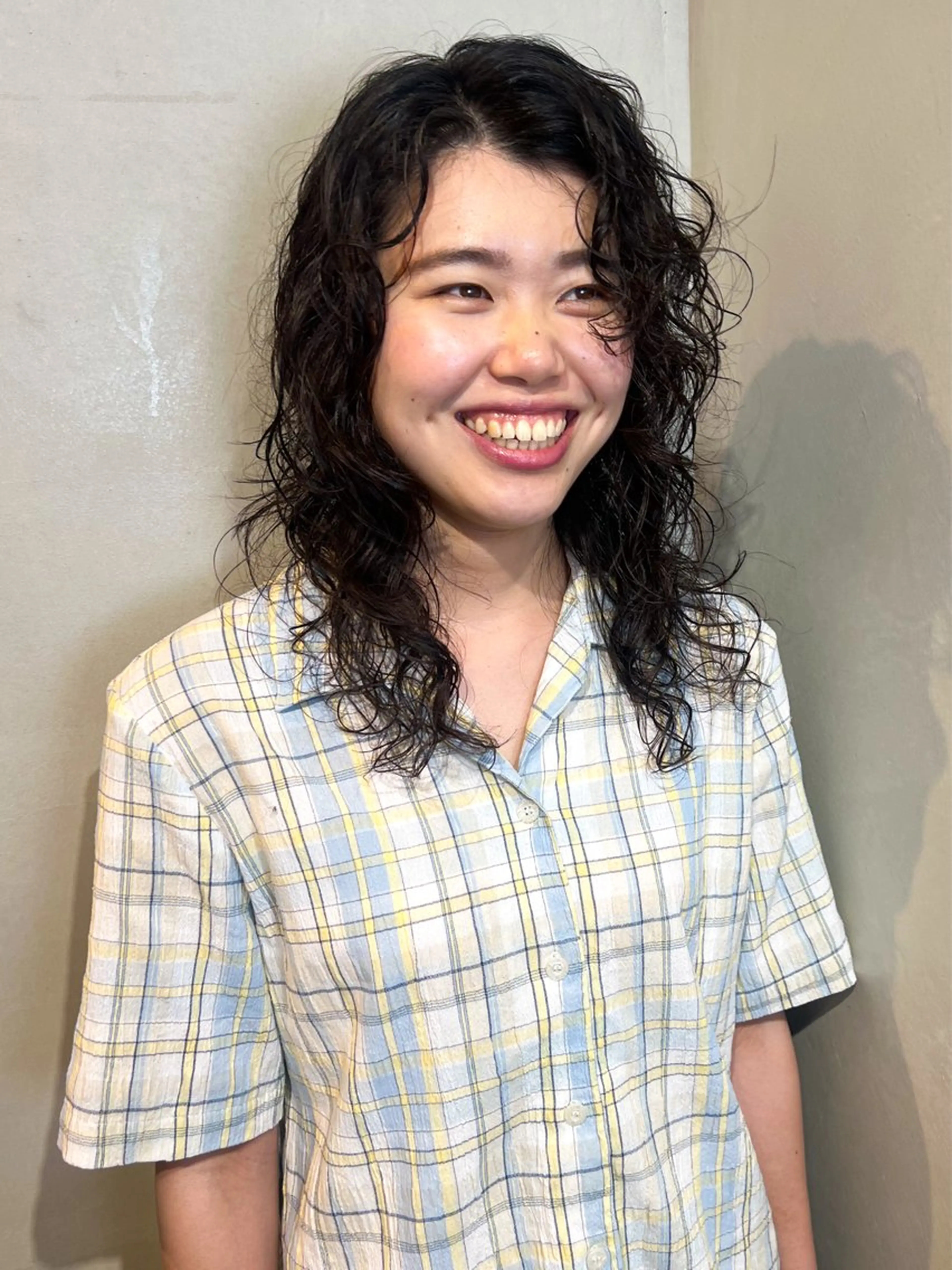 ミディアム パーマ カット パーマ Aya/四条烏丸/ インナーカラーのヘアスタイル
