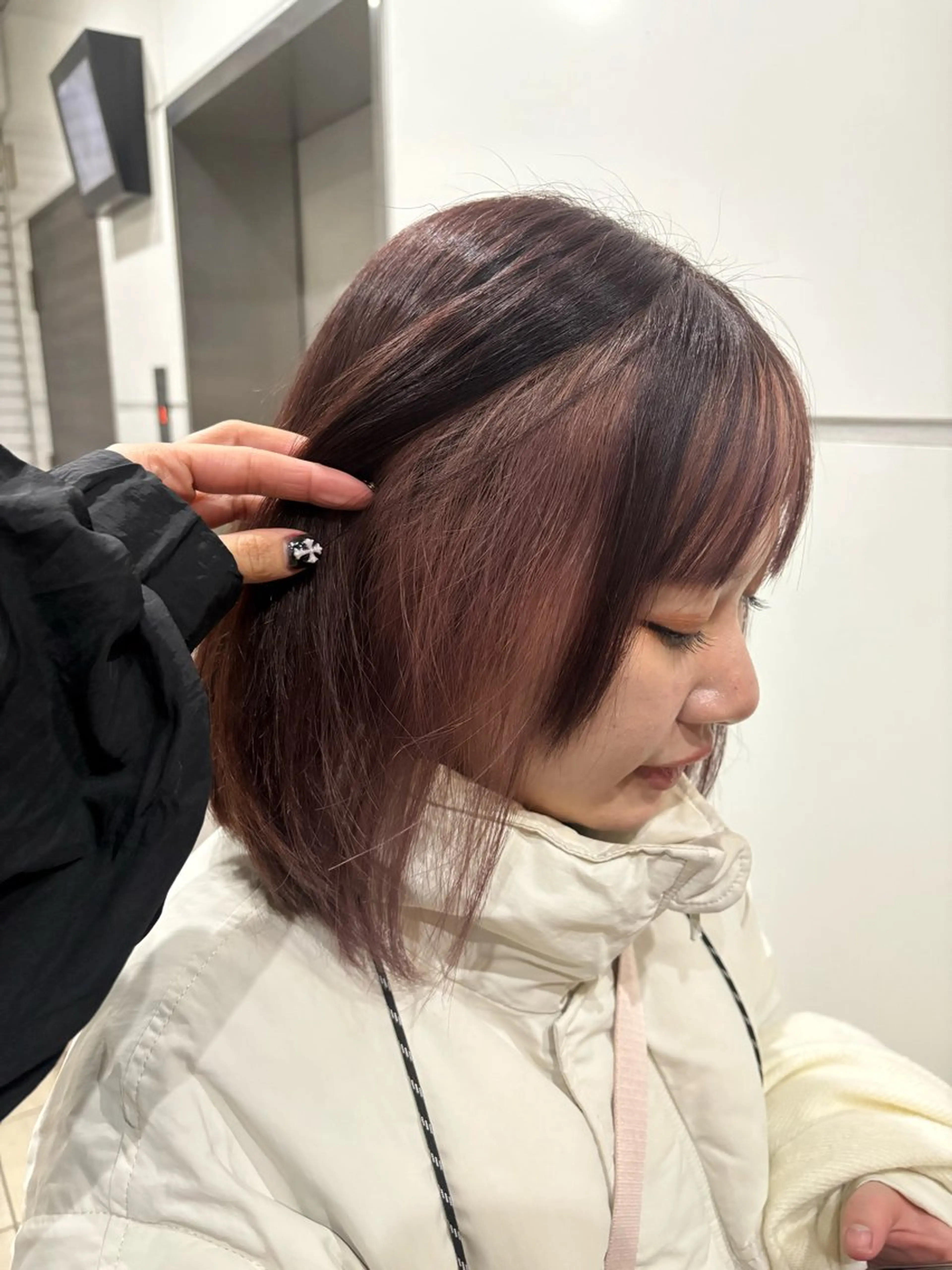 ミディアム カラー ピンクカラー レッドカラー ヘアカラー トリートメント NIKO/名古屋/ 伏見/花屋併設のヘアスタイル