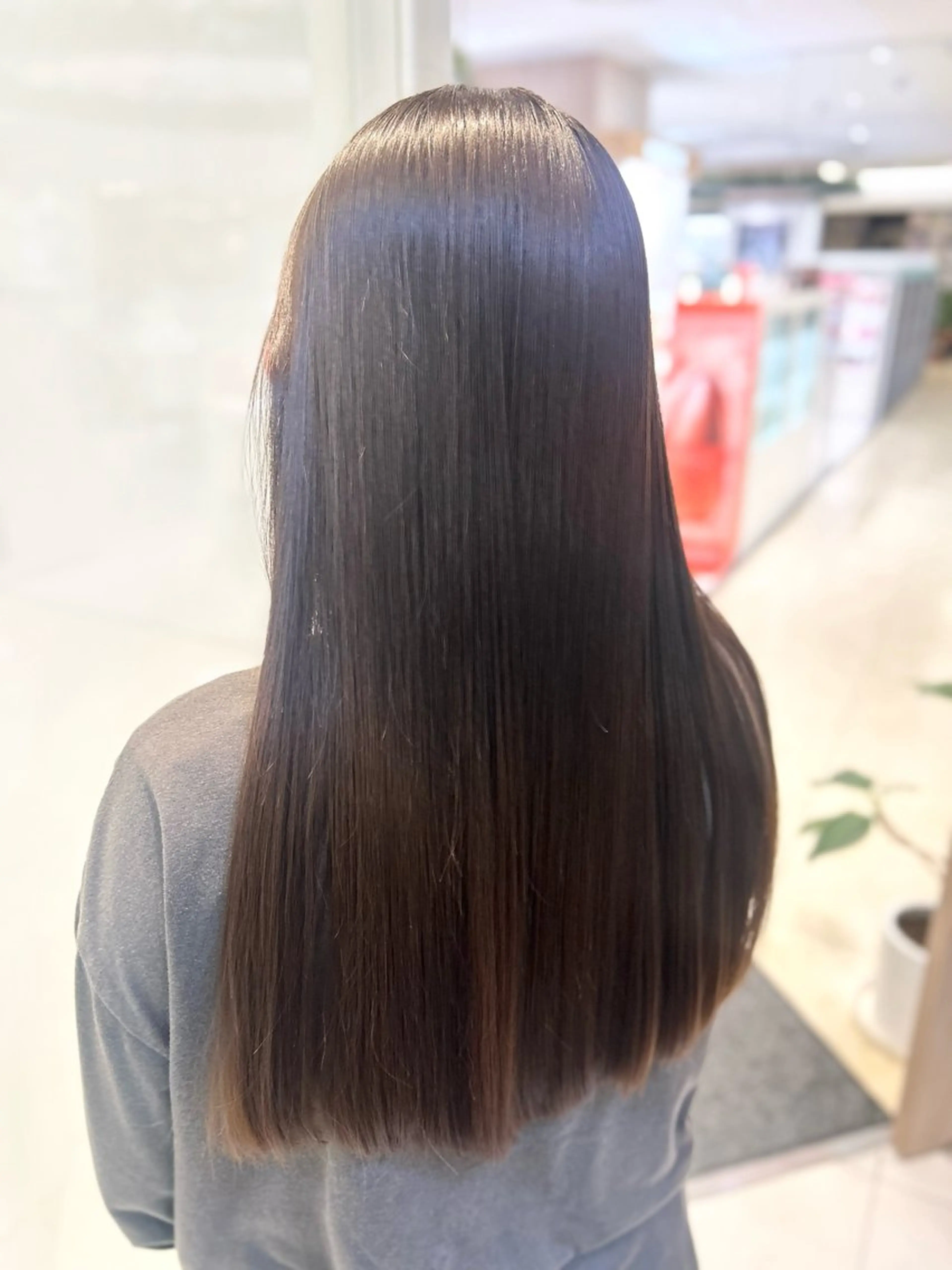 ロング パーマ カット 縮毛矯正 トリートメント 艶質改善/縮毛矯正 ササキナツミのヘアスタイル