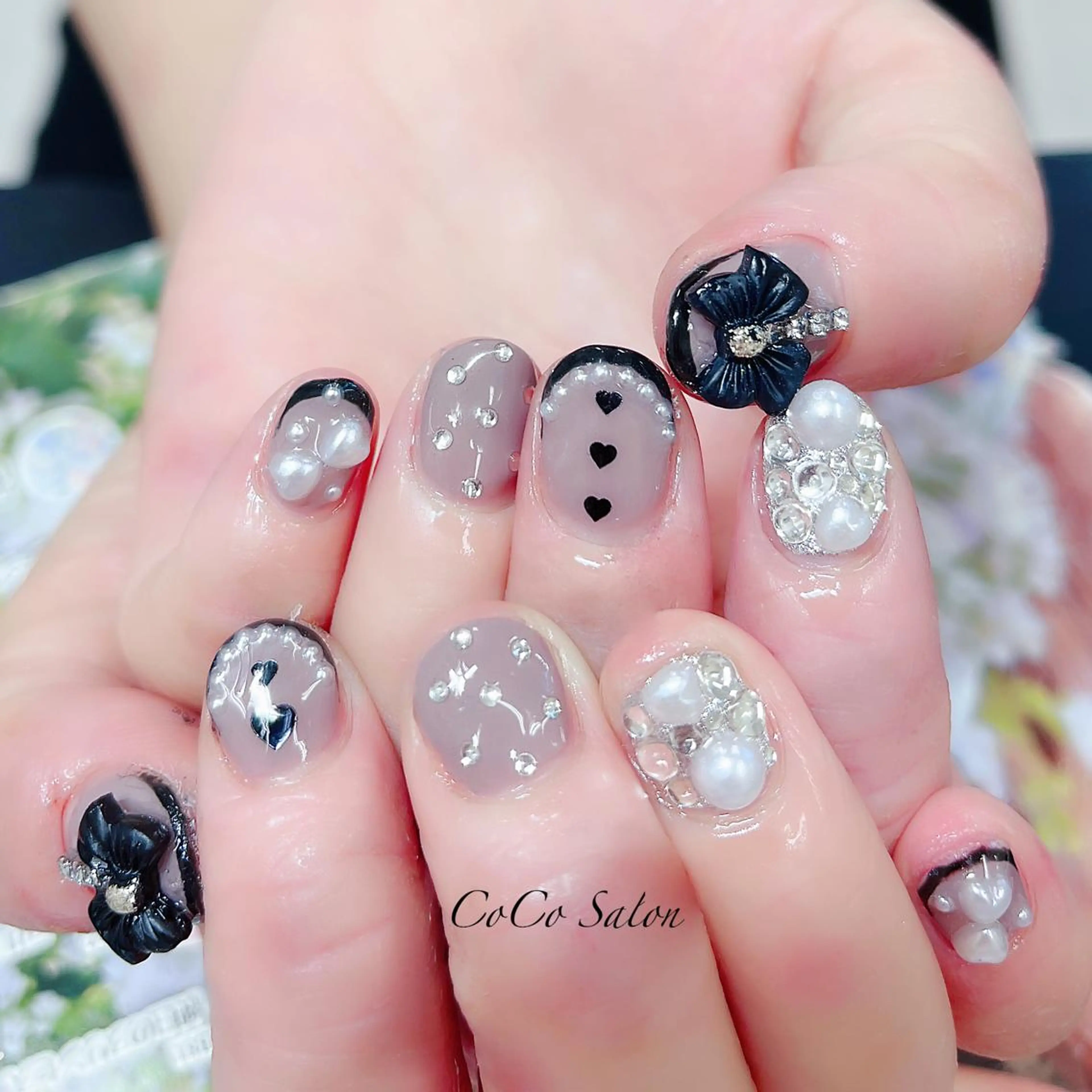 ネイル 成人式 長さ出し フレンチネイル ジェルネイル ハート ハンドネイル CoCoSalon ネイル/まつ毛予約のネイルデザイン