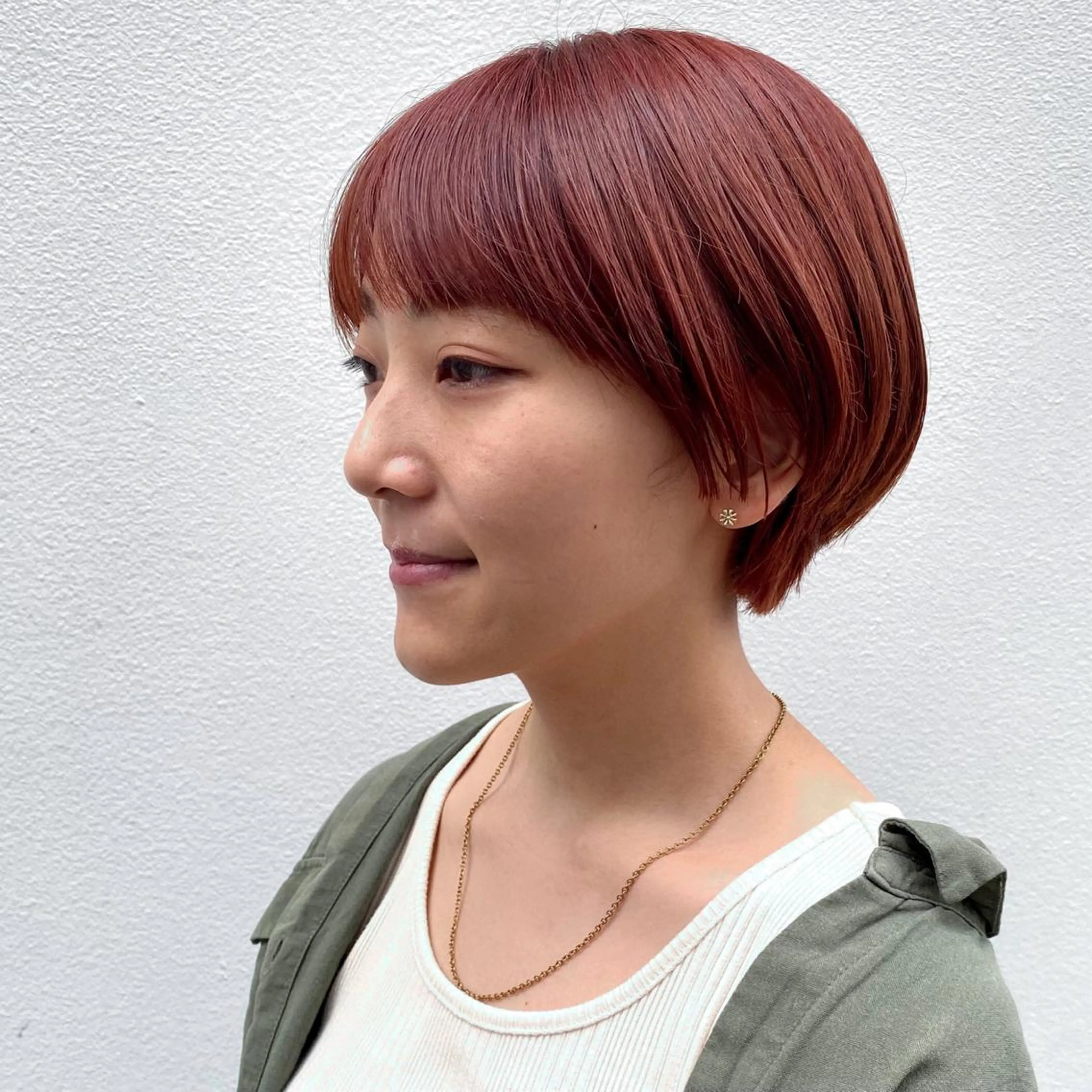 ショート カラー オレンジ オレンジピンク ヘアカラー トリートメント 暖色艶color / ボブ🦩Rioのヘアスタイル