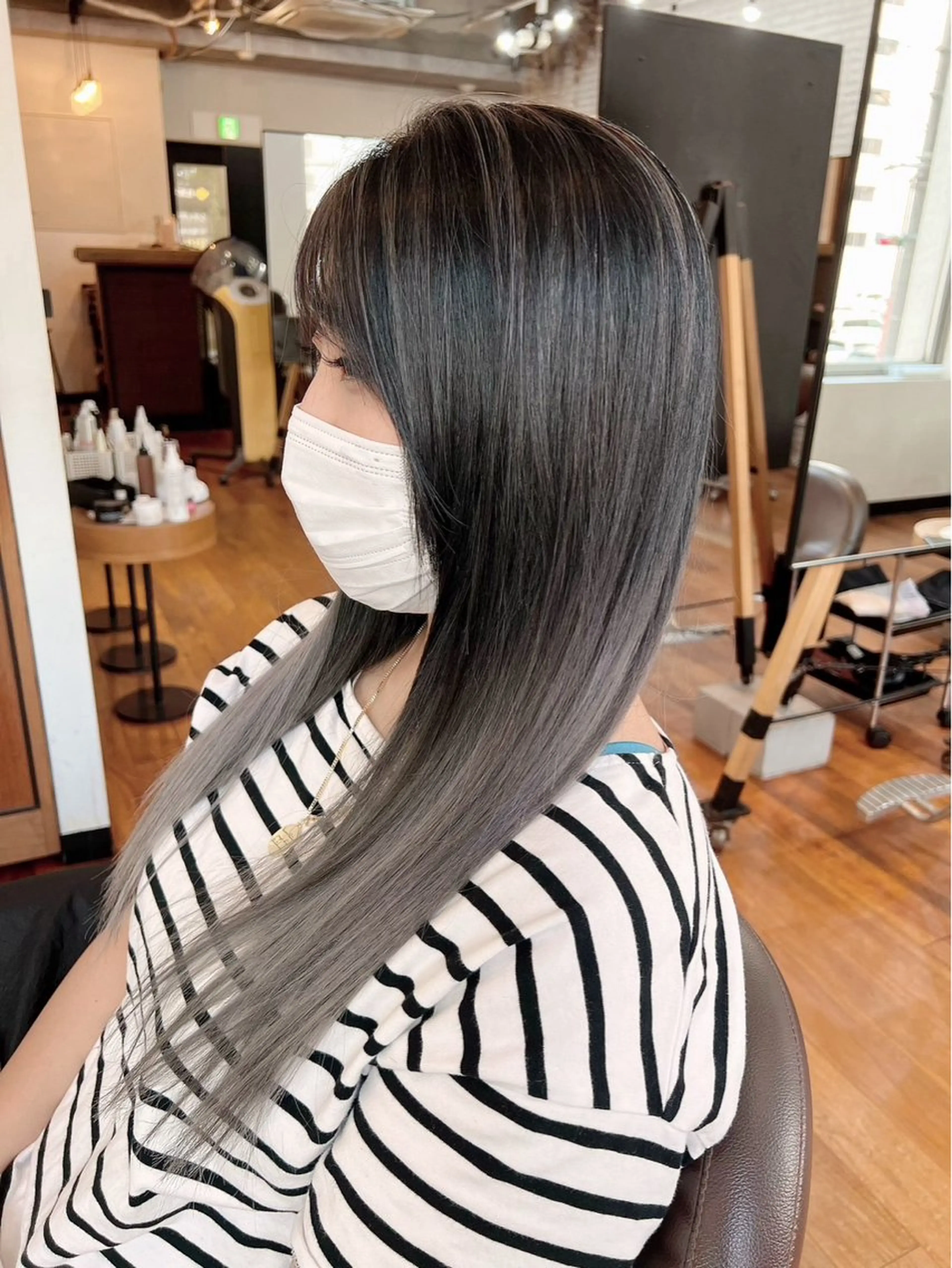 ロング 森﨑 雅のヘアスタイル
