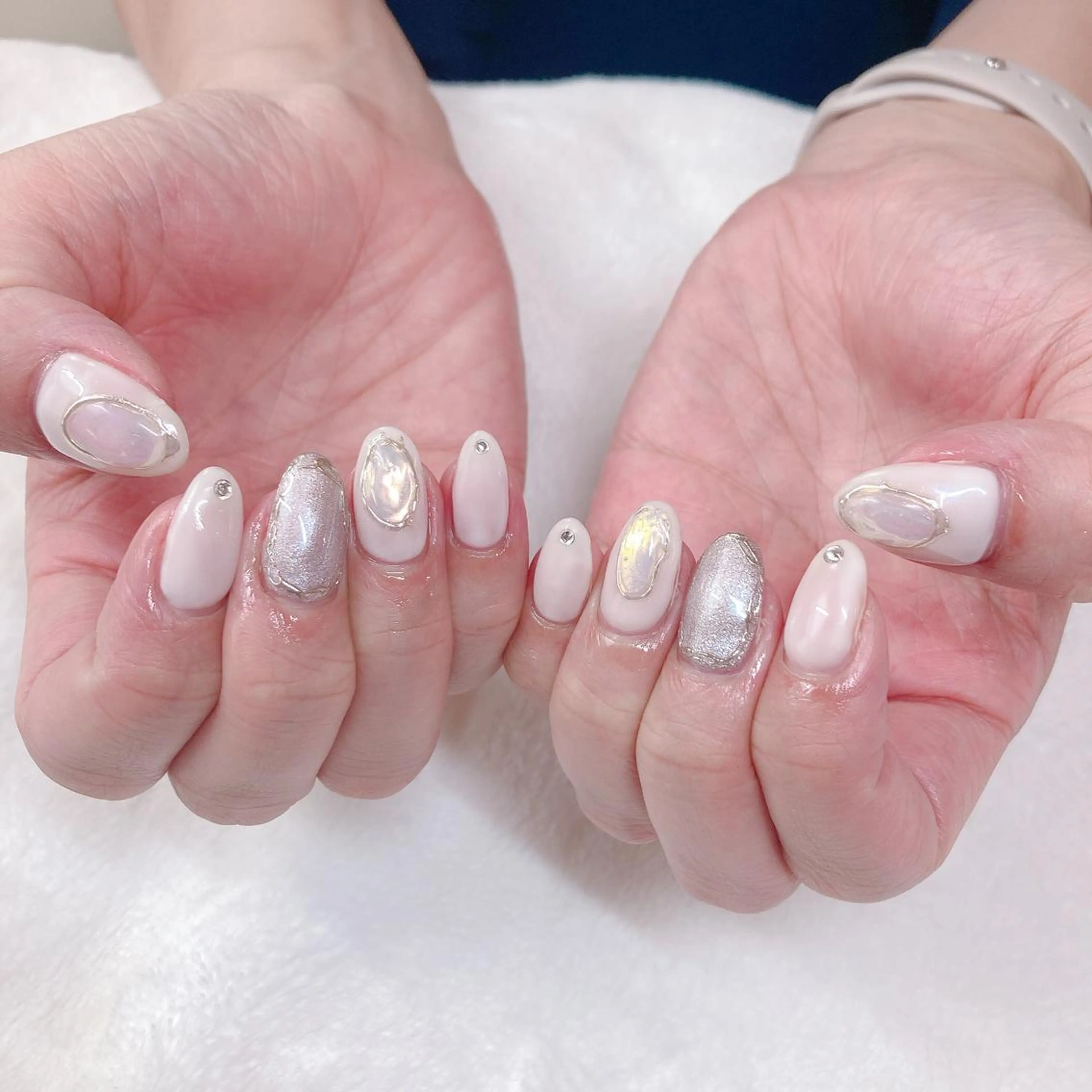 ネイル ハンドネイル 根津 綾子のネイルデザイン