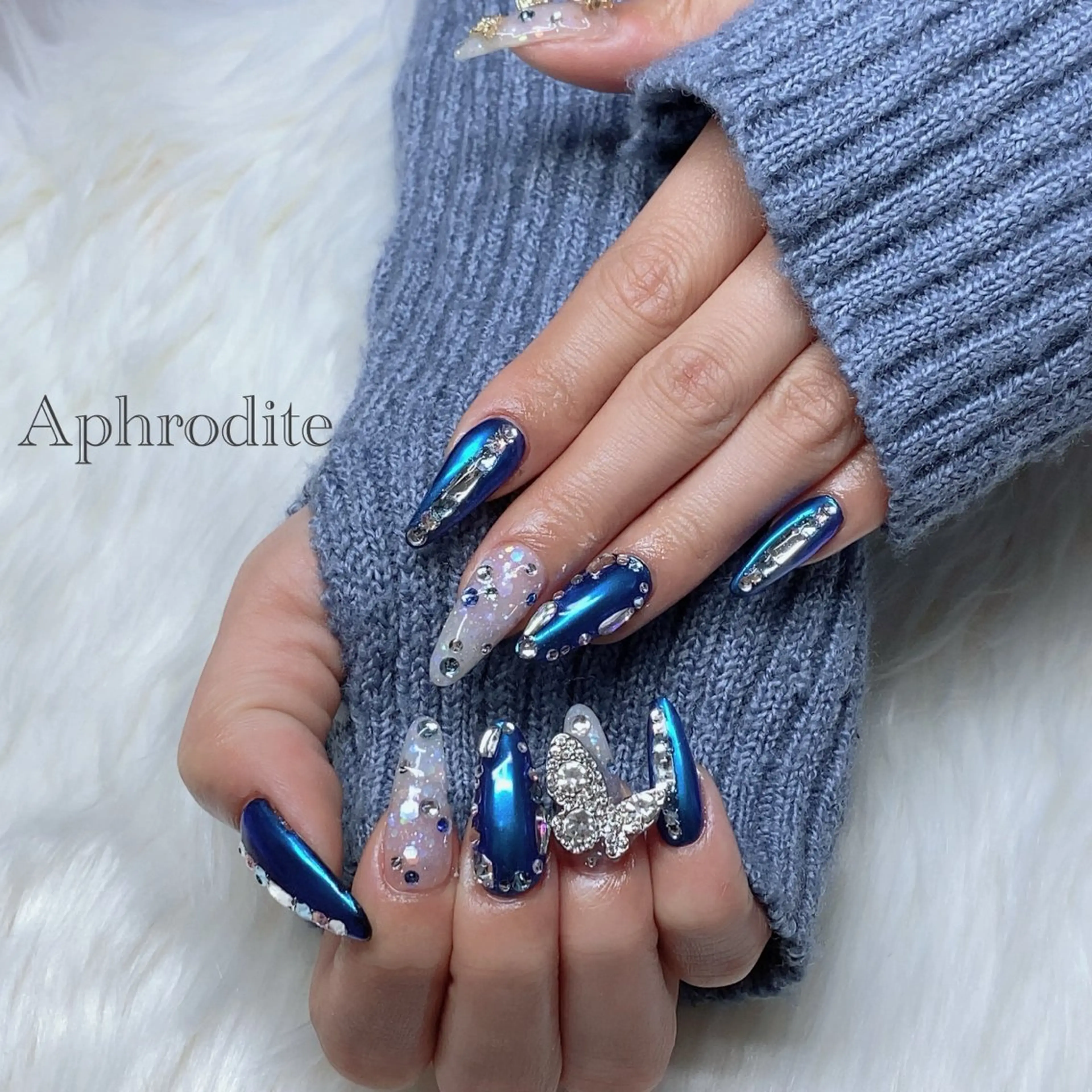 ネイル Aphrodite パラジェル認定サロンのネイルデザイン