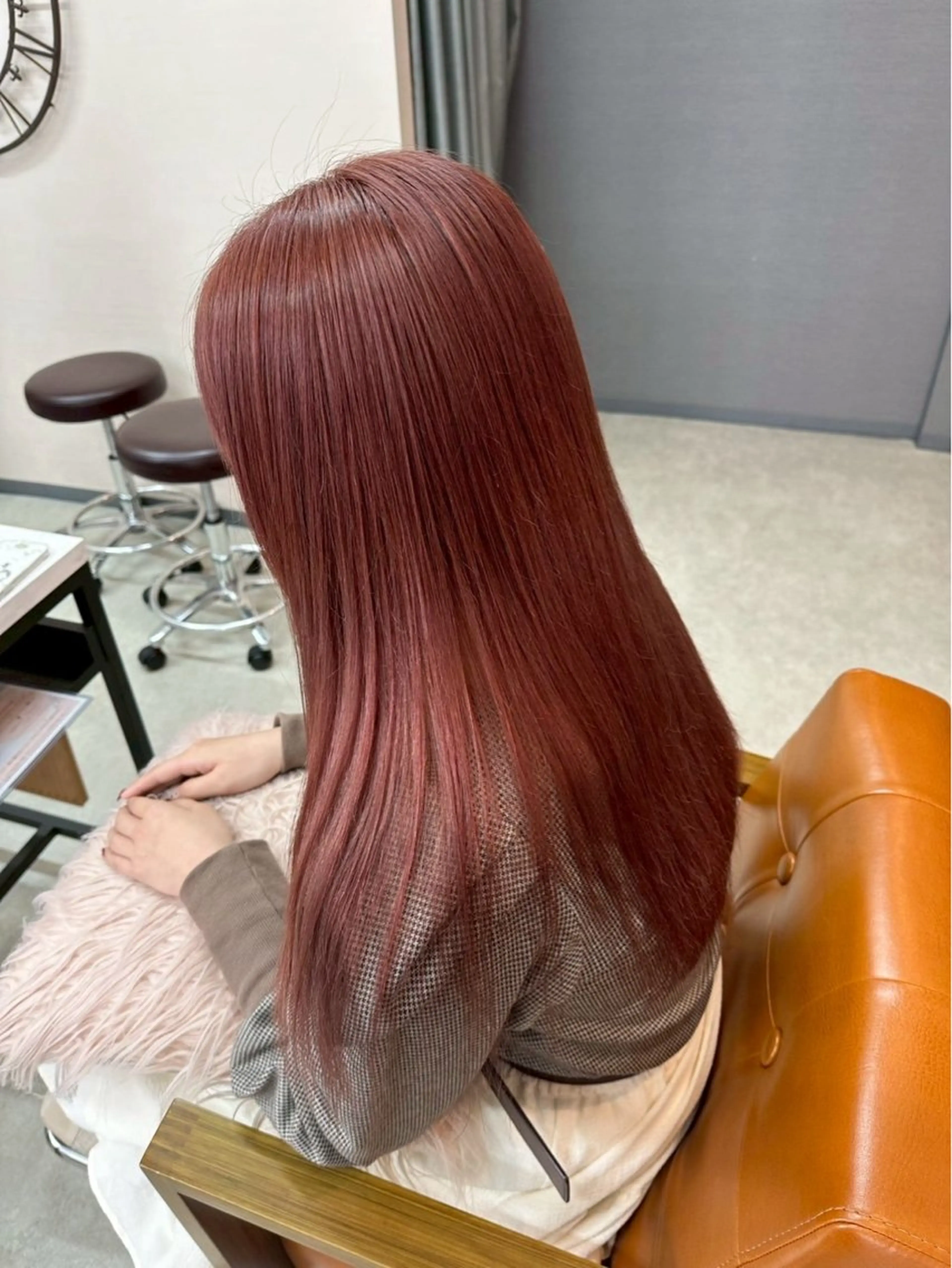 ロング 市川 陽菜のヘアスタイル
