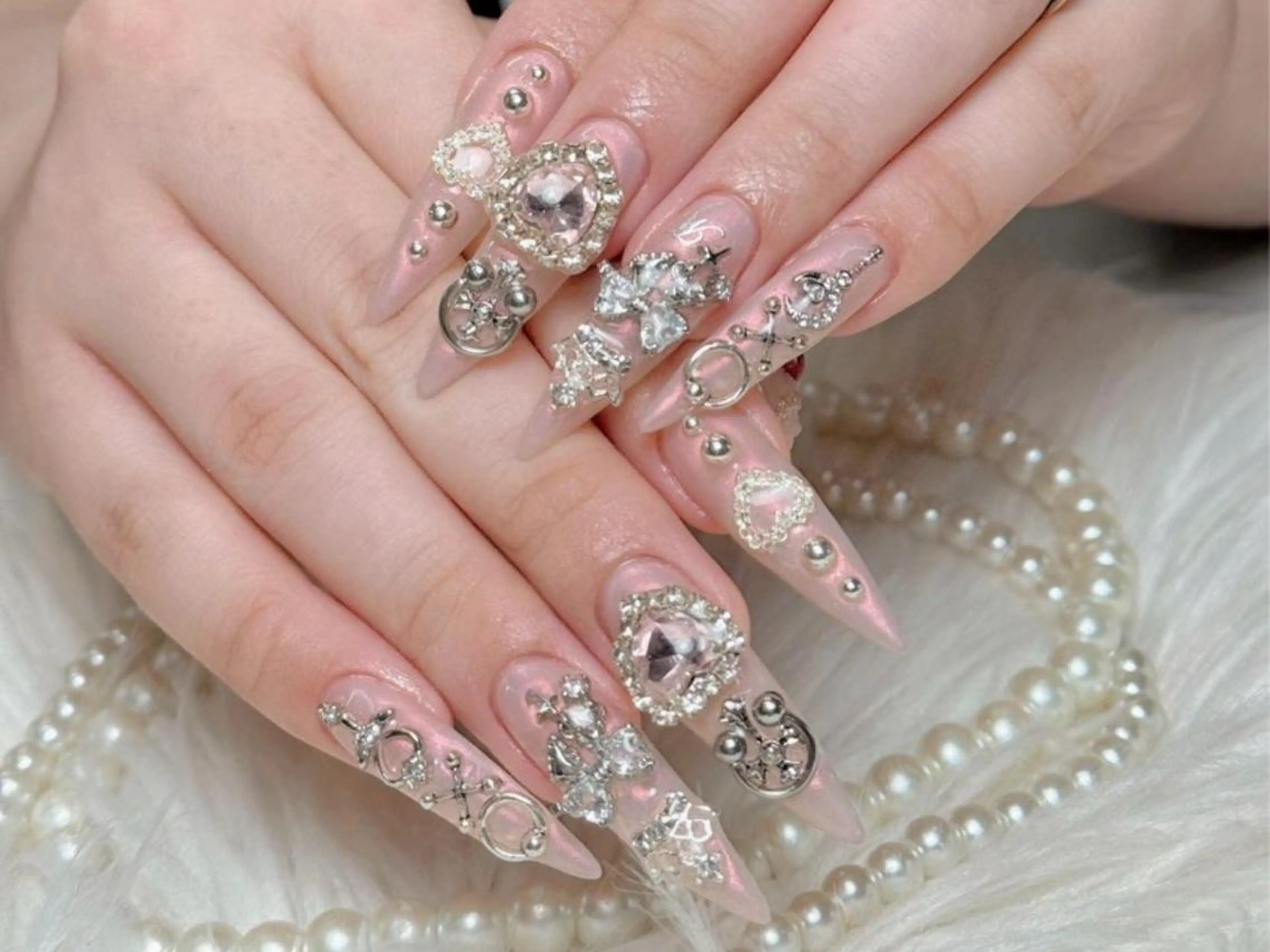 ネイル キラキラネイル 韓国ネイル オフィスネイル ハンドネイル ハンドケア For U nail スカルプ専門店のネイルデザイン
