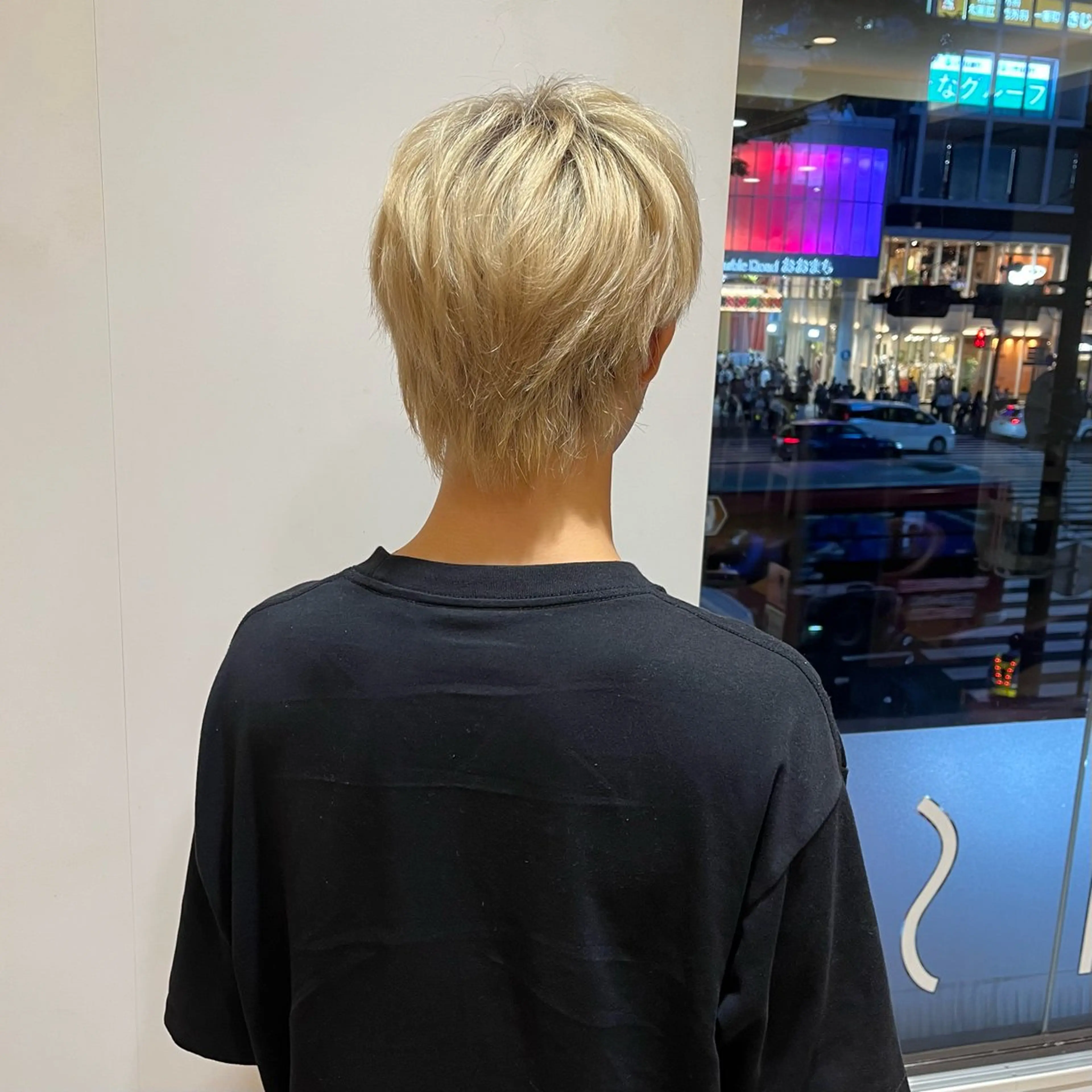 カラー ブリーチ Lenahc Ist SHIHOのヘアスタイル