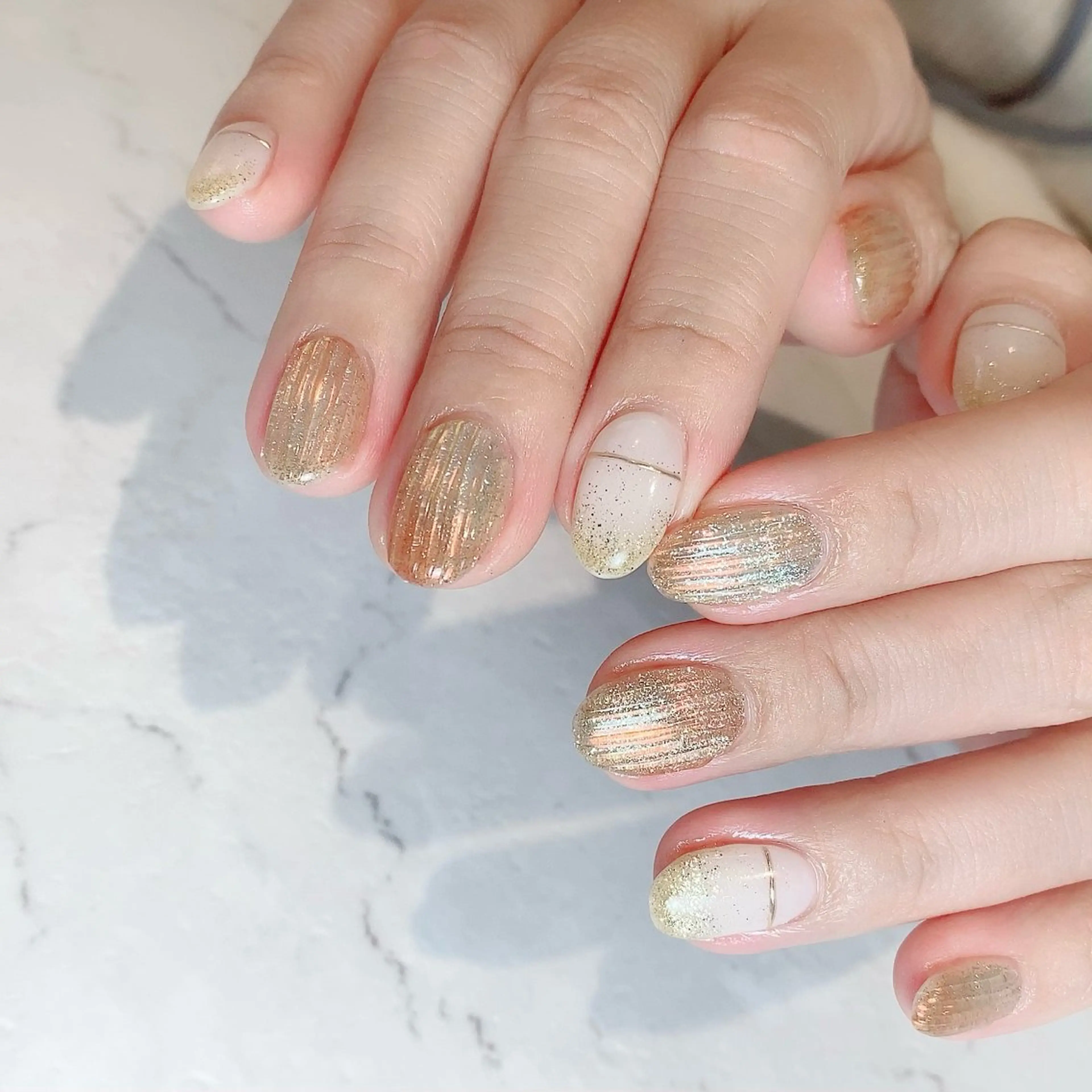 ネイル ニュアンスネイル ハンドネイル プライベートサロン Rのネイルデザイン