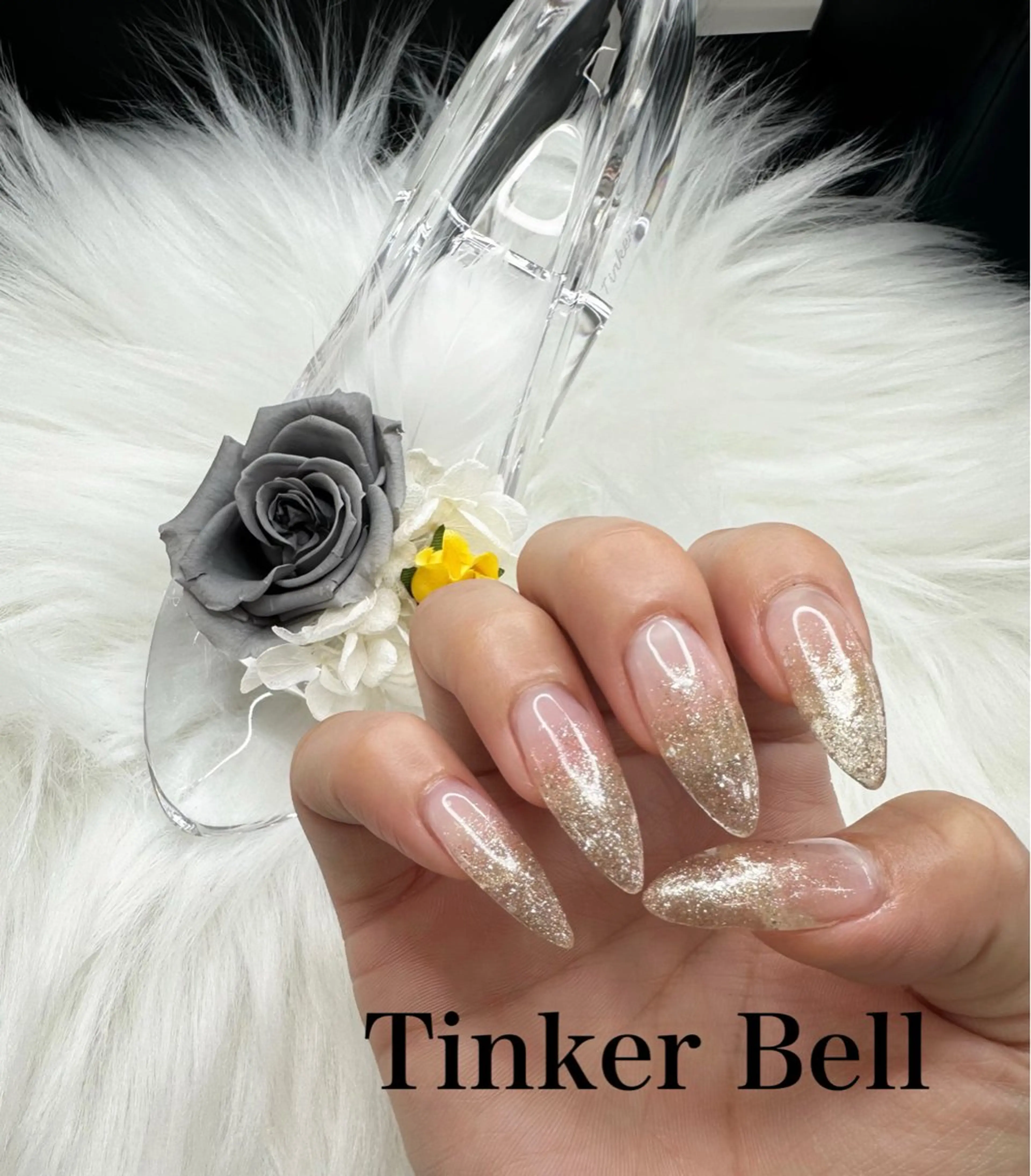 ネイル フラッシュネイル ラメ(グリッター) ラメグラデーション ハンドネイル Tinker Bellのネイルデザイン