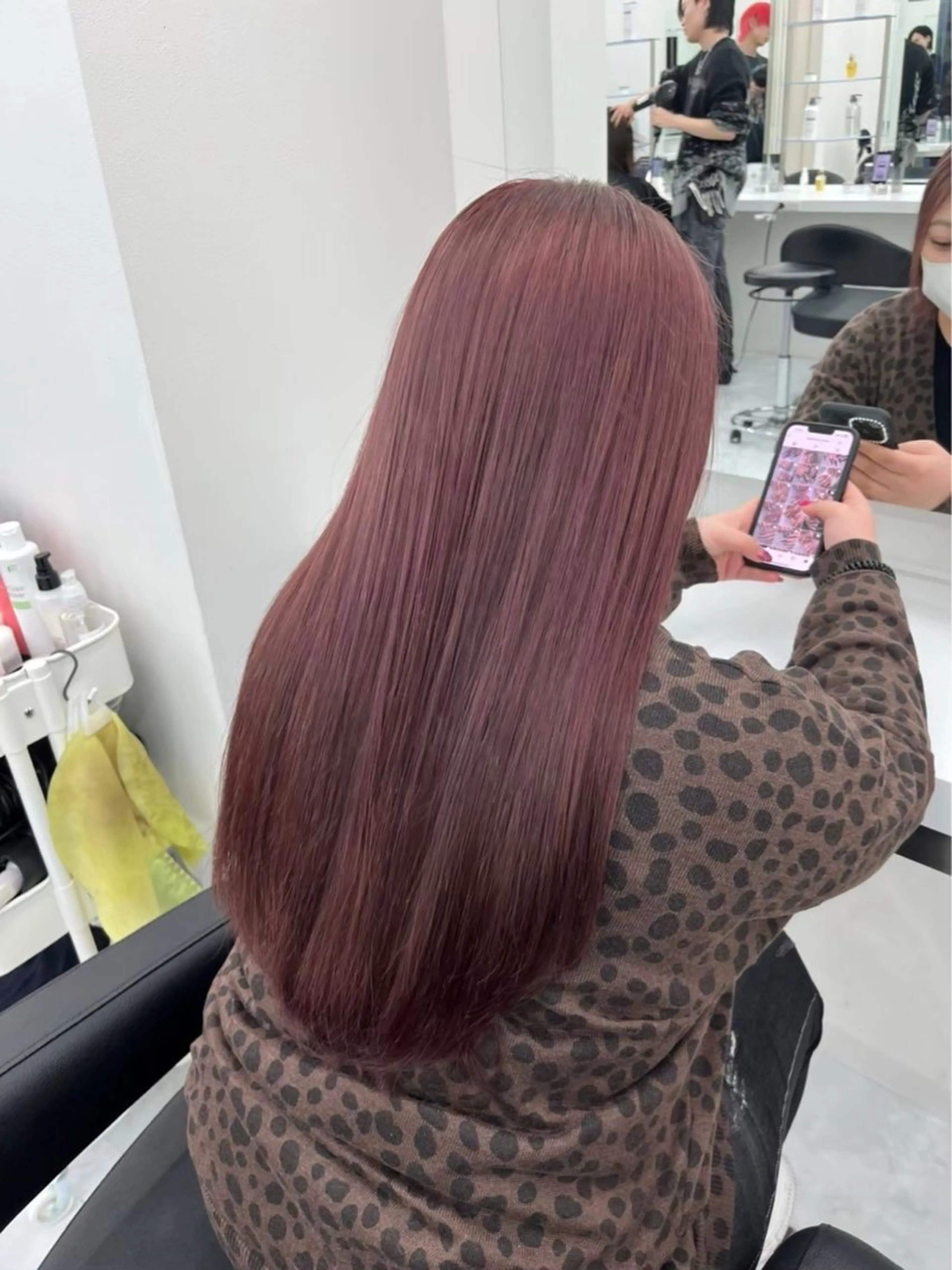 カラー ユイ☆ハイトーン ☆ブリーチデザインのヘアスタイル