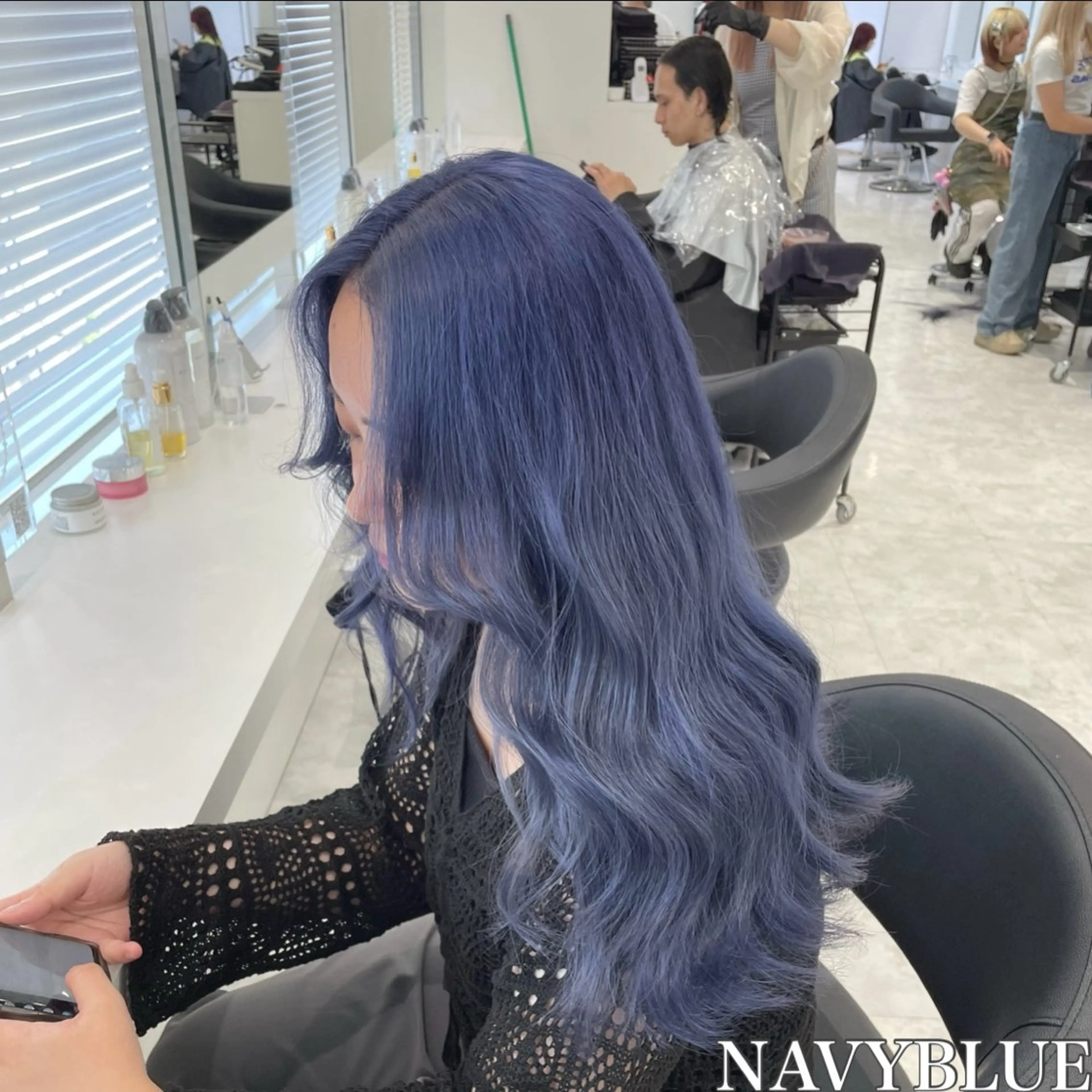 ロング ヘアカラー トリートメント ヘッドスパ ヘアセット 🩵ダメージレス艶感 ハイトーン🩷のヘアスタイル