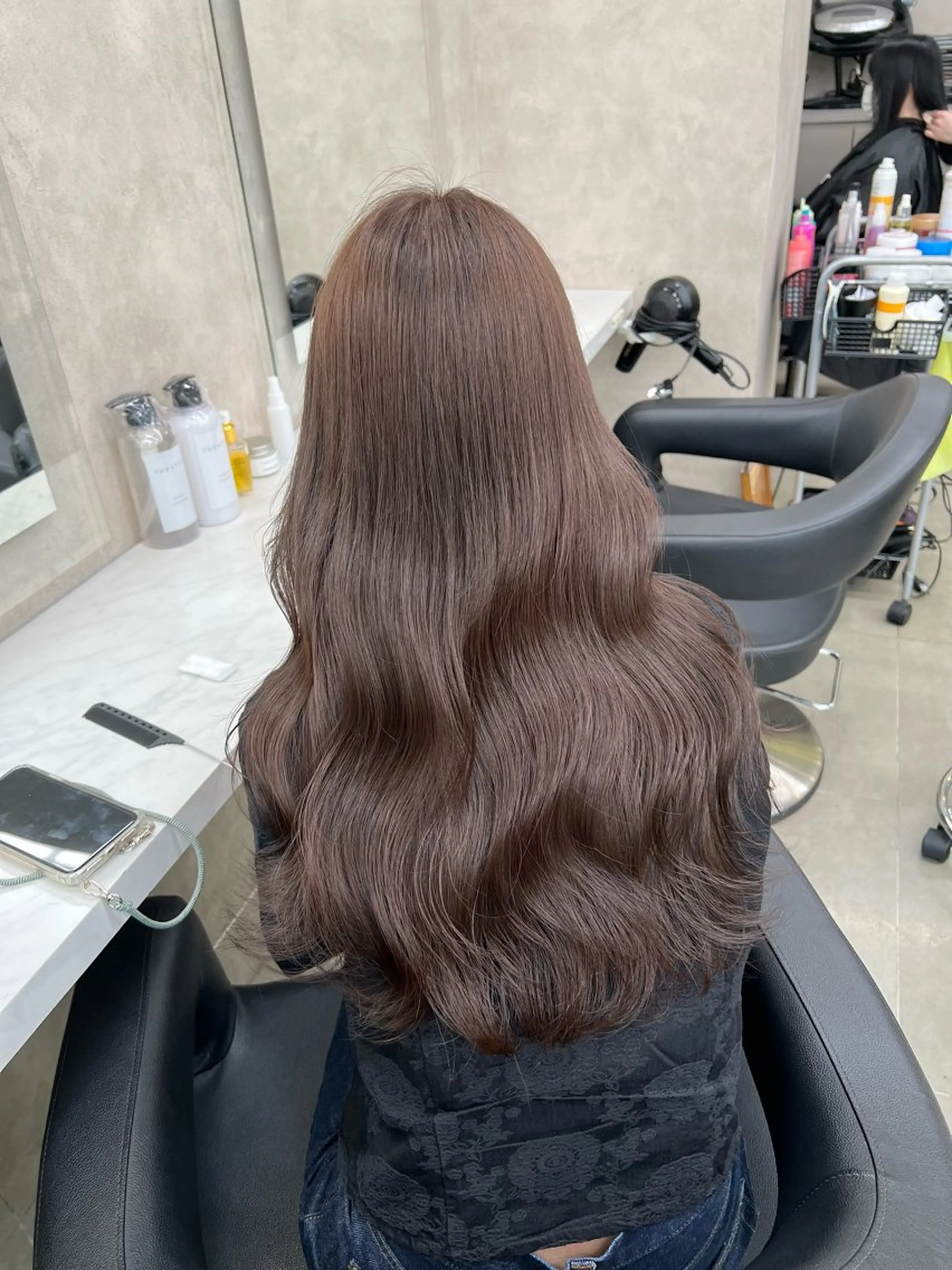 セミロング ヘアカラー トリートメント ヘッドスパ ヘアセット 💍レイヤーカット 艶髪💍亘紘輝のヘアスタイル