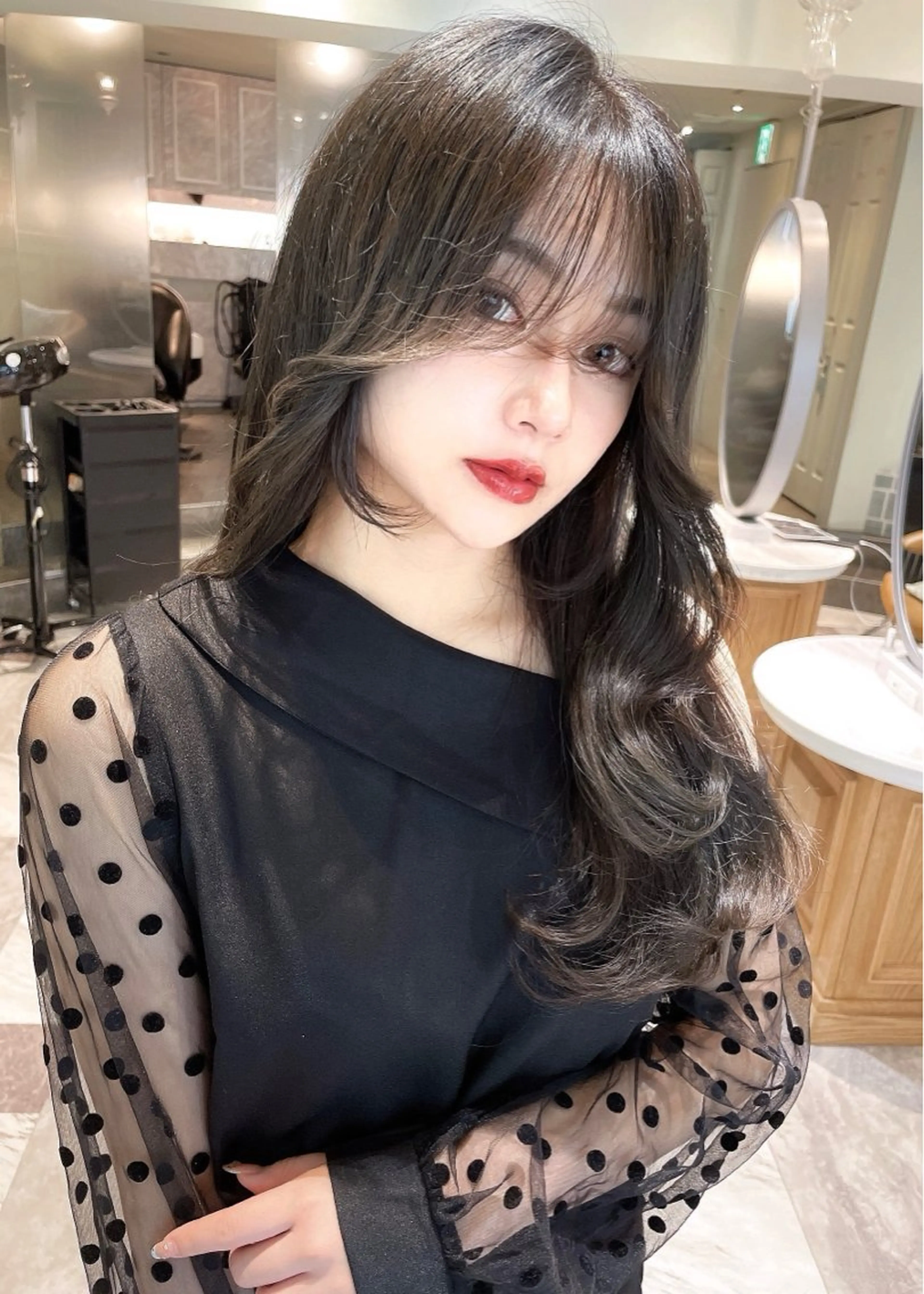 セミロング カラー ベージュカラー 黒髪 ブリーチ ブルーカラー ブルーブラック カット ヘアカラー トリートメント 木屋元一/透明感 /レイヤー/顔まわりのヘアスタイル