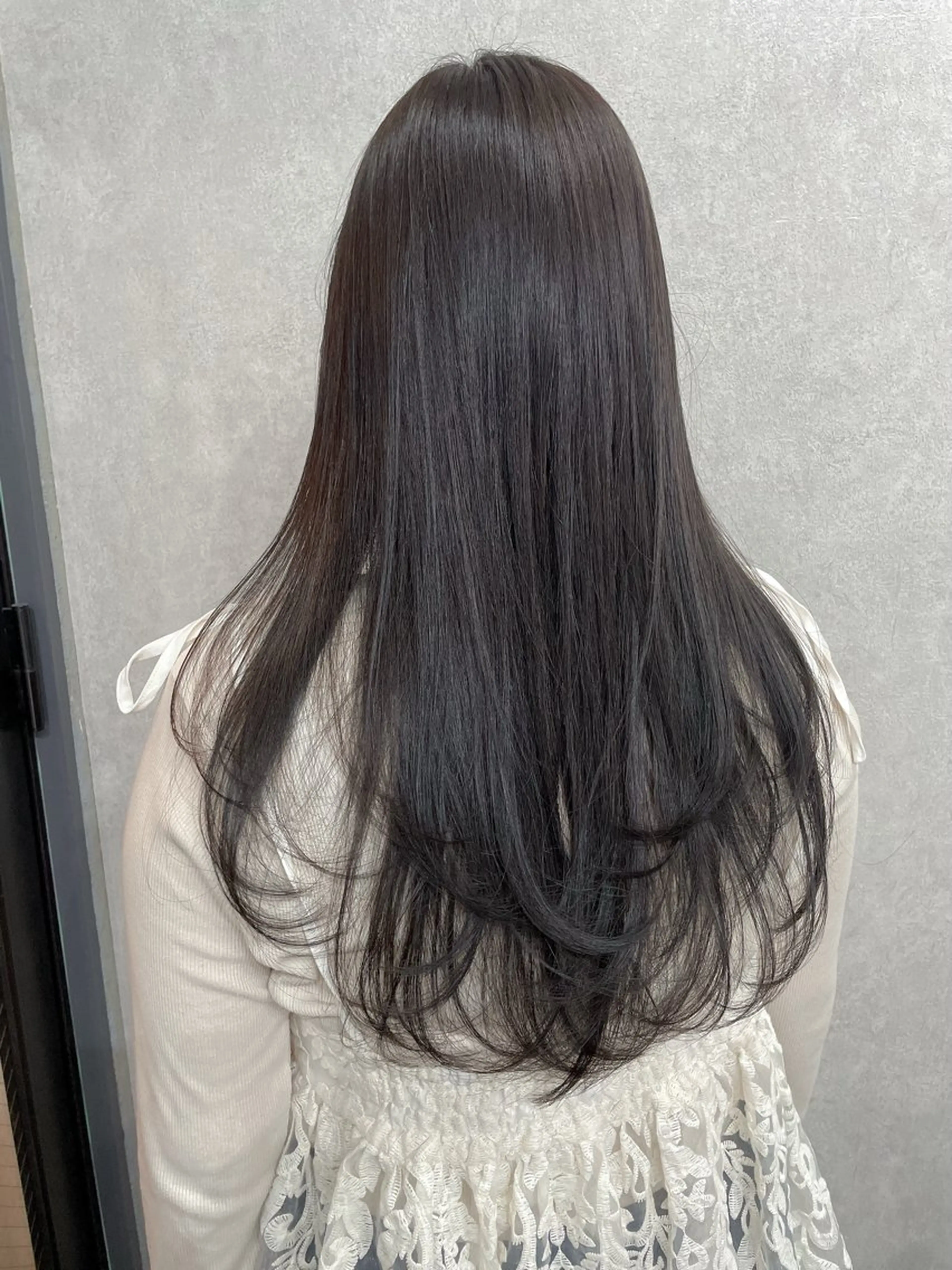 ロング カラー レイヤーカット AIRI layer cut hairのヘアスタイル