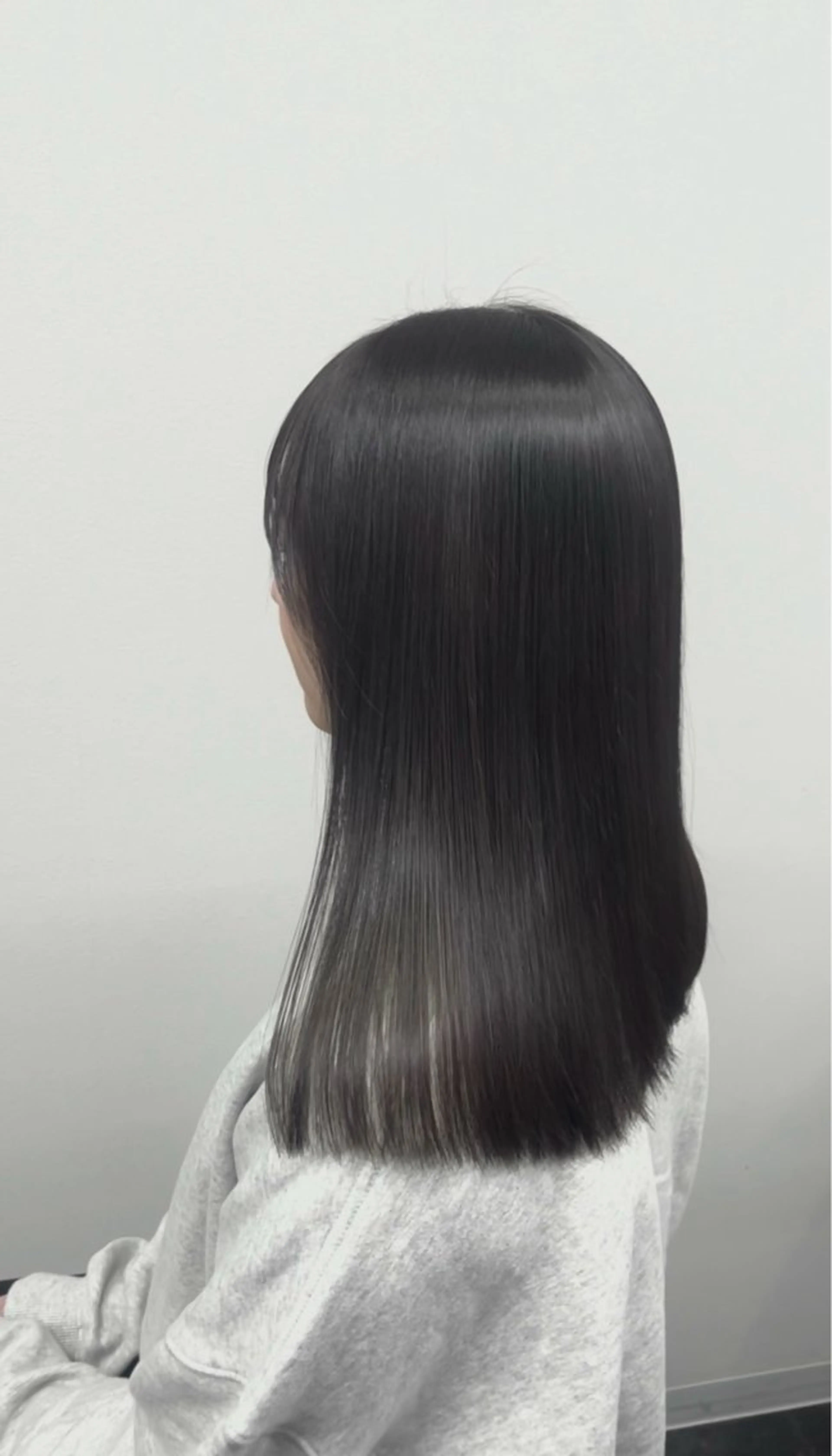 ミディアム BALE所属・大谷祥華／透明感カラ ー／髪質改善のヘアスタイル