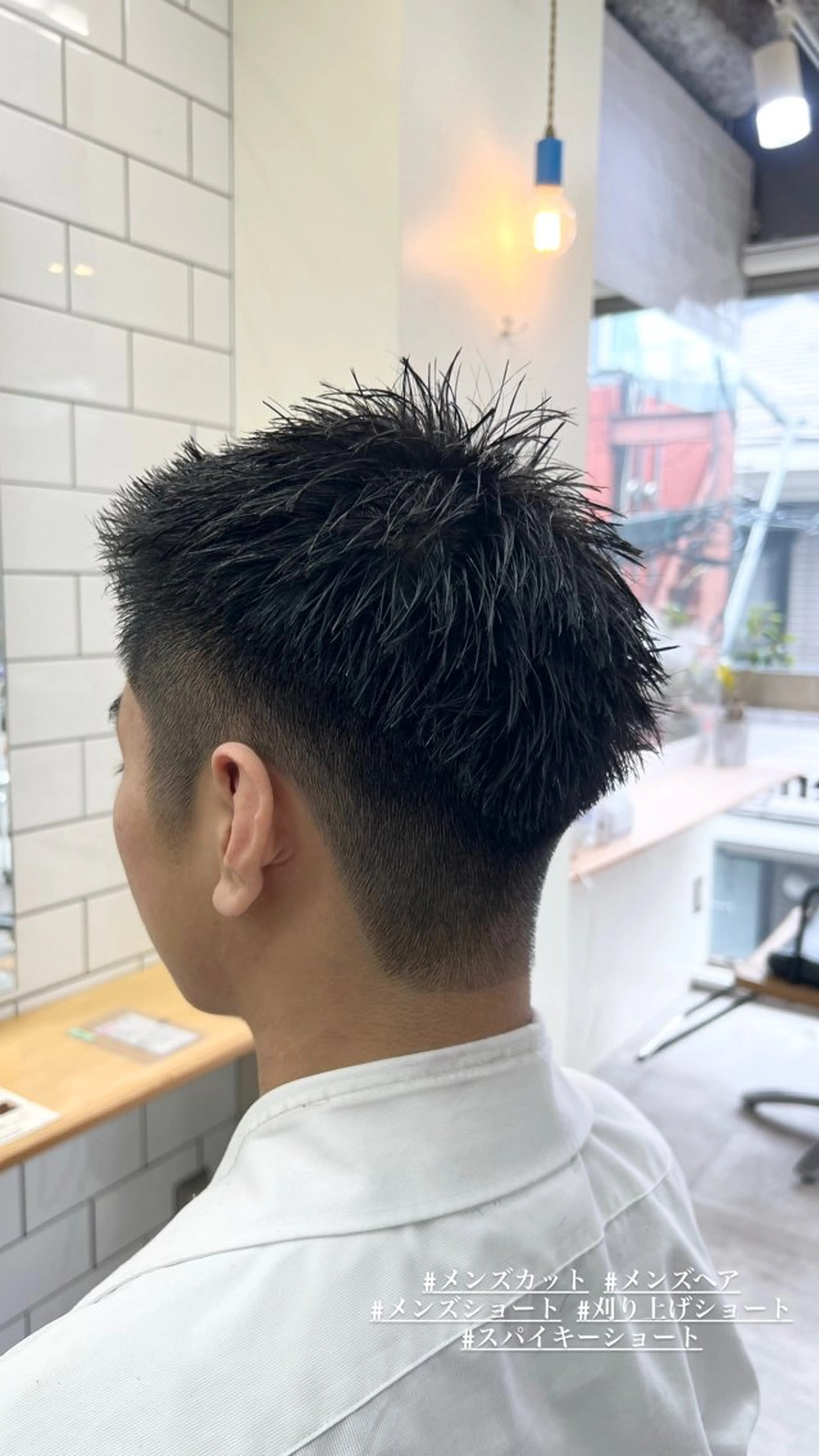 ショート メンズ 刈り上げ ショートヘア カット SHUNメンズパーマ スパイキーショートのヘアスタイル