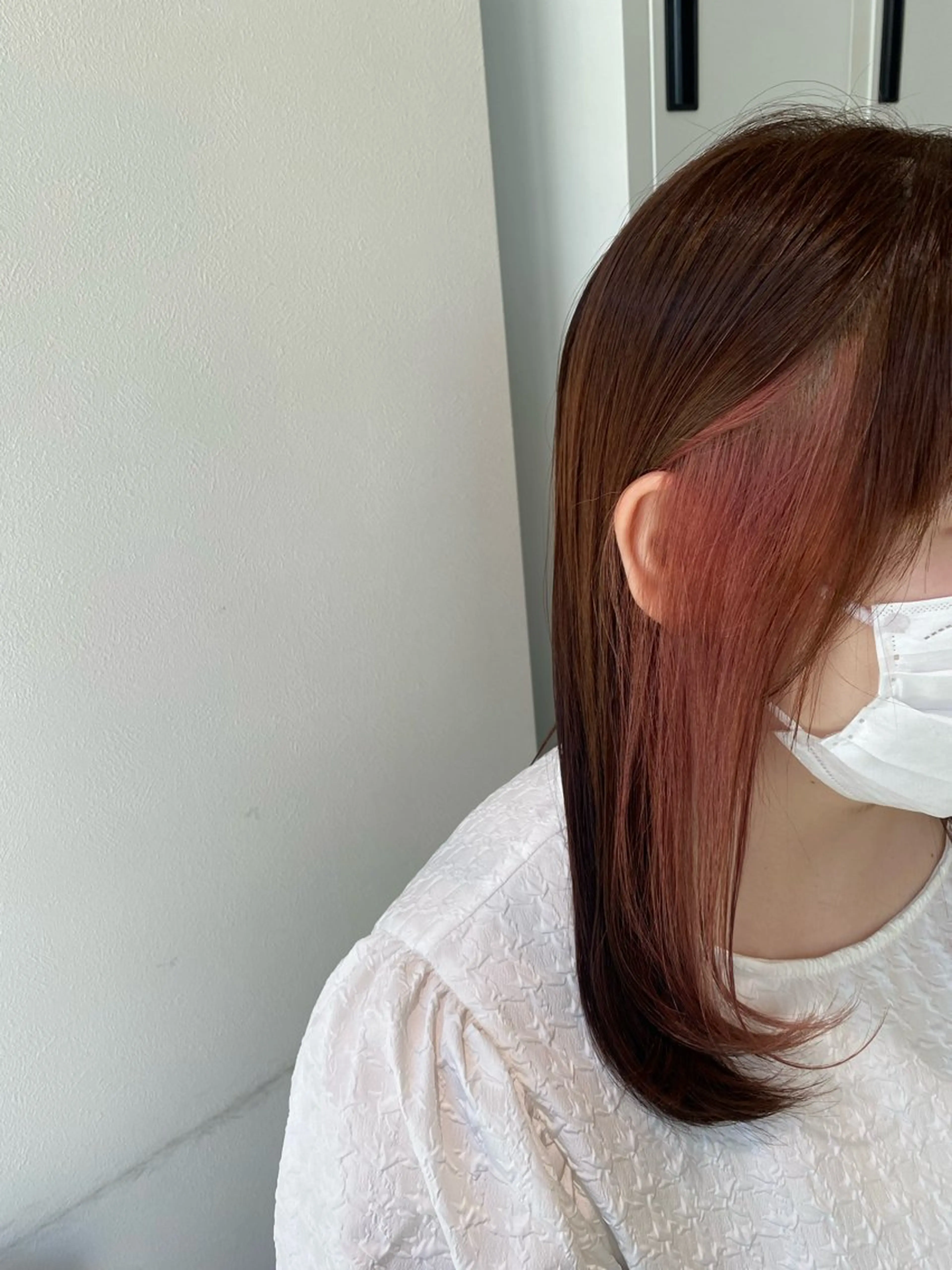 セミロング カラー ベージュカラー イヤリングカラー ピンクカラー ピンクベージュ カット ヘアカラー オスズ 🎀´-のヘアスタイル