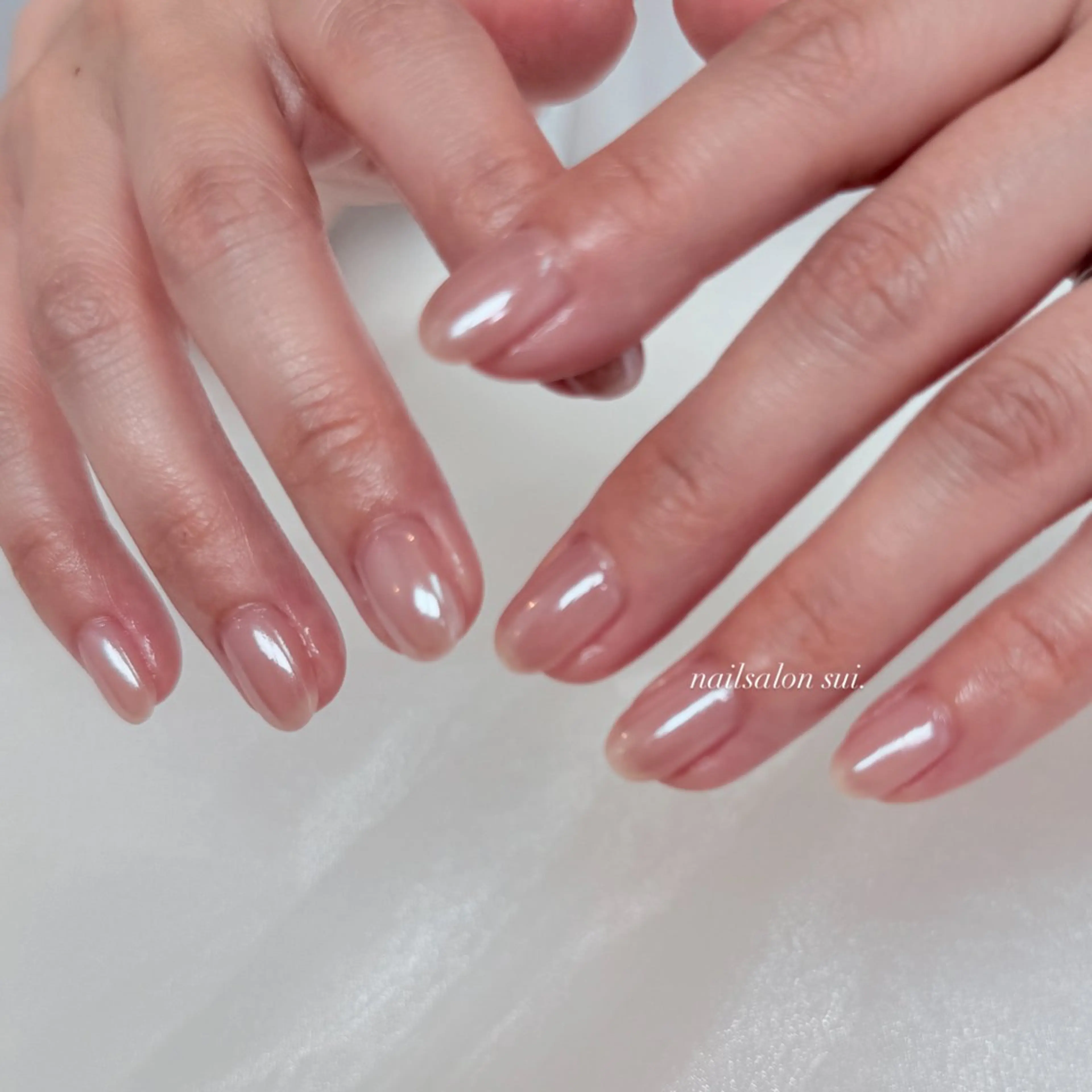 ネイル オーロラネイル ハンドネイル nailsalon suiのネイルデザイン