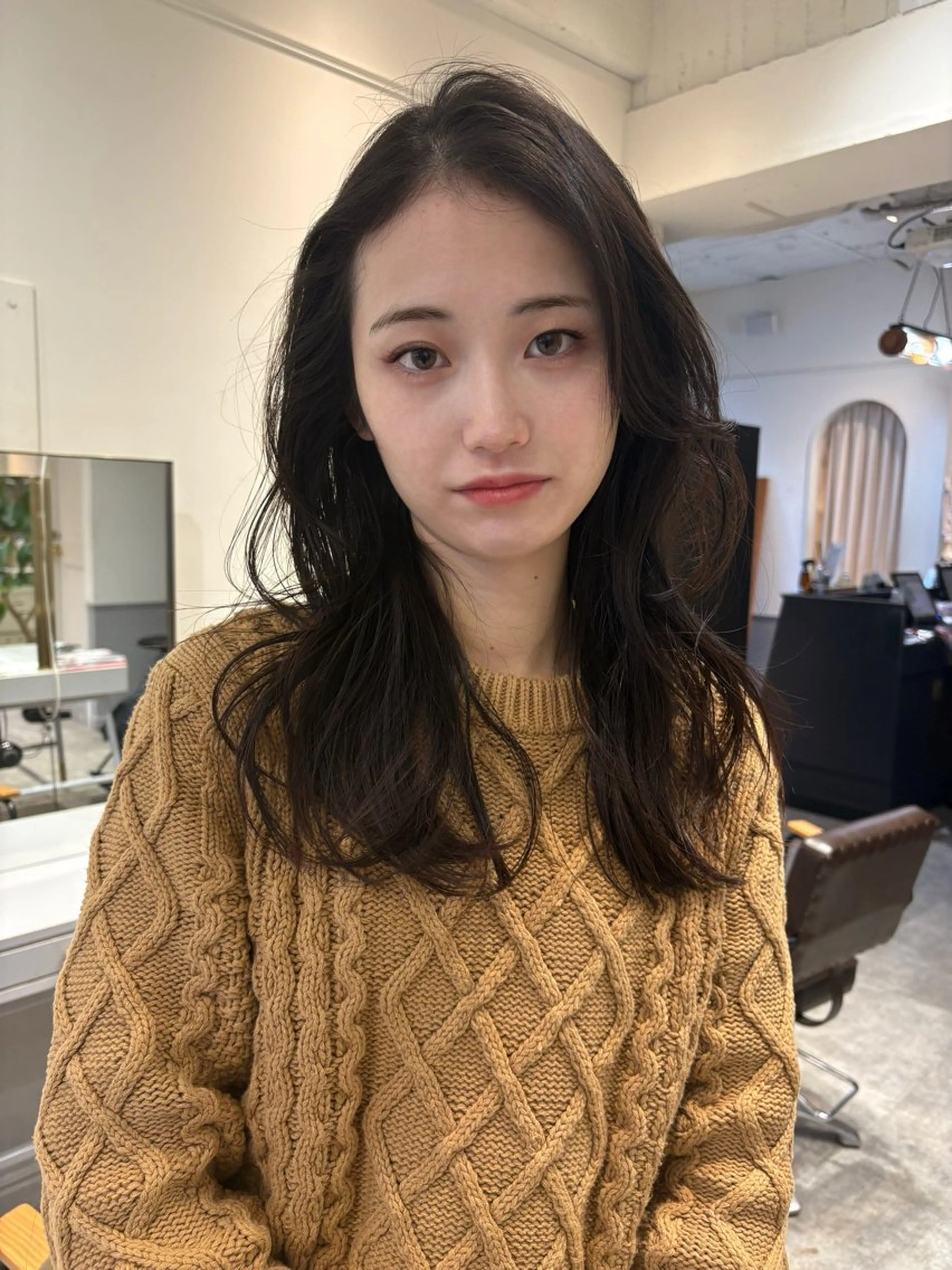 セミロング ヘアアレンジ ヘアセット SIKI yuuna モテ韓国ヘア☁️のヘアスタイル