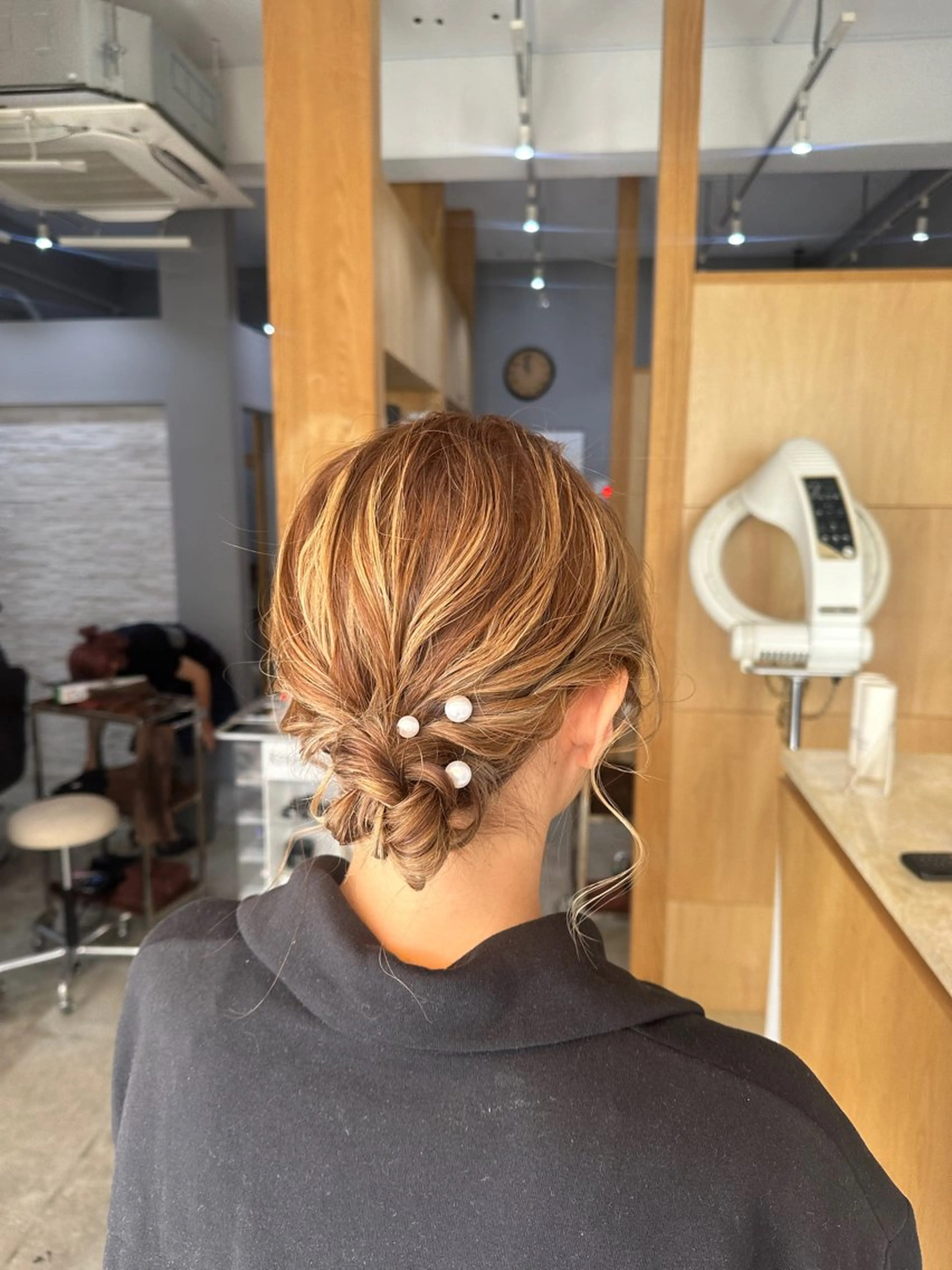 ミディアム ヘアセット miloc MOMOKAのヘアスタイル