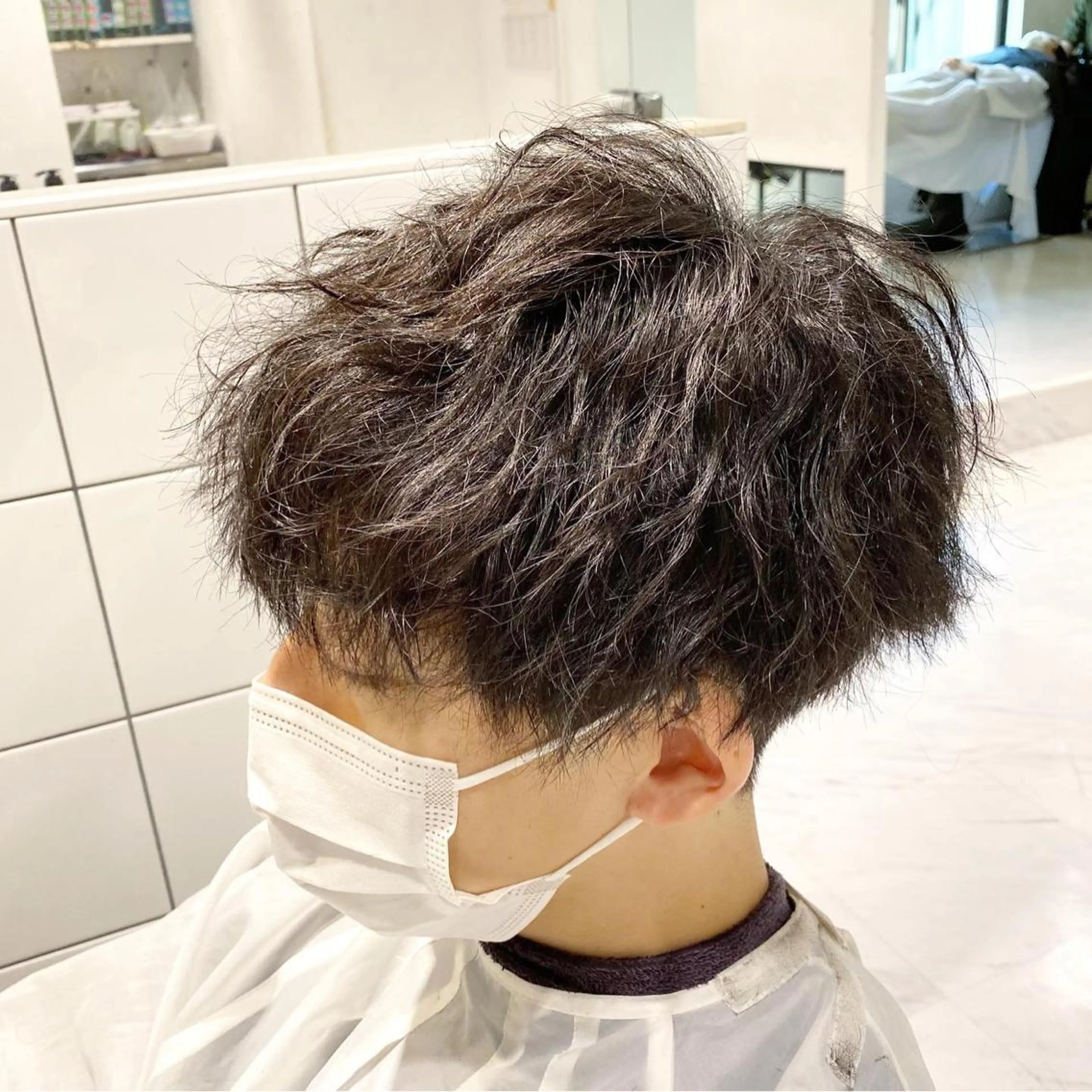 パーマ メンズ カット パーマ トリートメント ヘアセット Loy所属・メンズヘアの達人 パーマ 縮毛矯正🔷のヘアスタイル