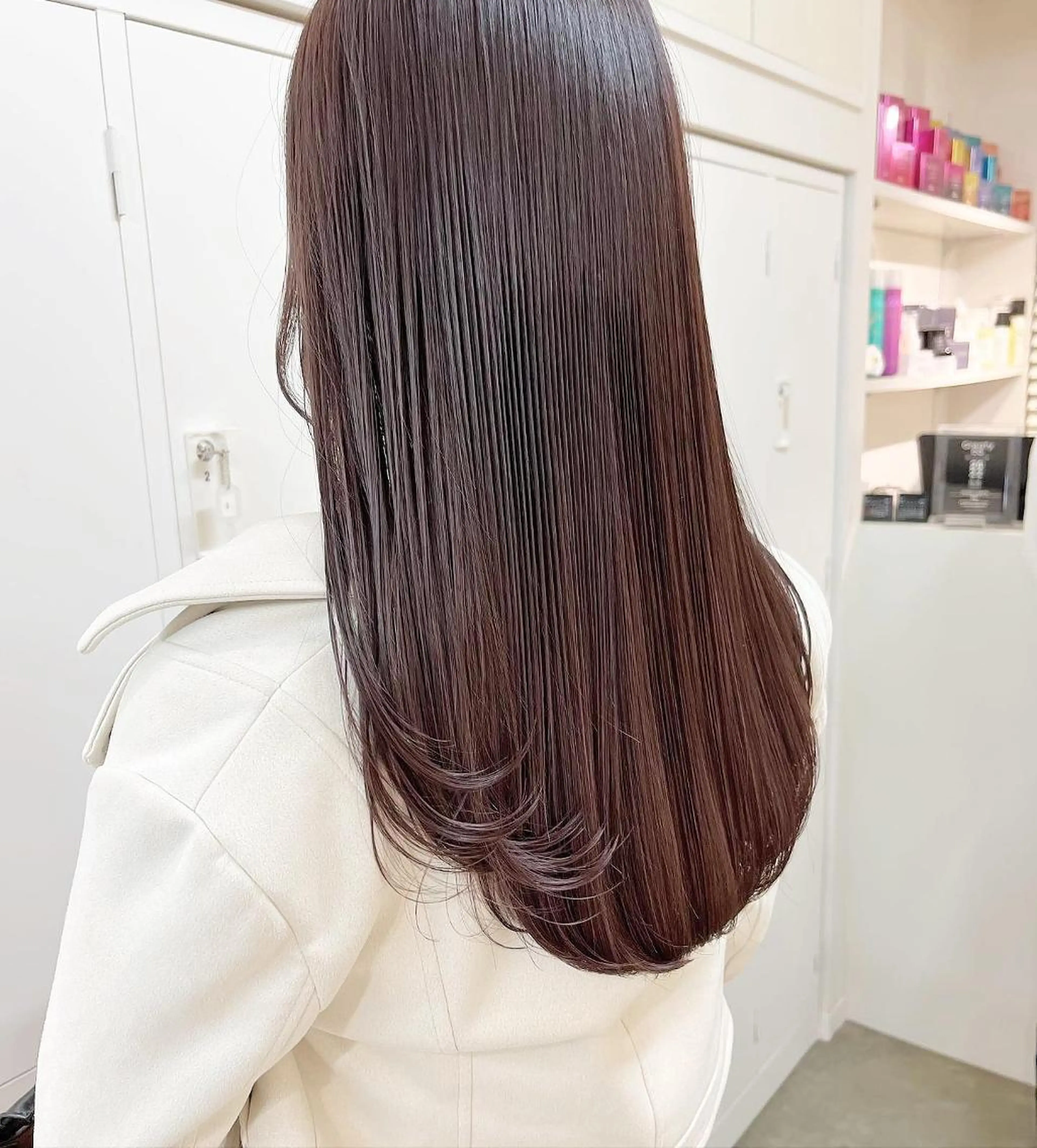 ミディアム カラー ヘアアレンジ ベージュカラー 透明感カラー グラデーションカラー グレージュ ハイライトカラー 韓国/髪質改善💘 櫻井かれんのヘアスタイル