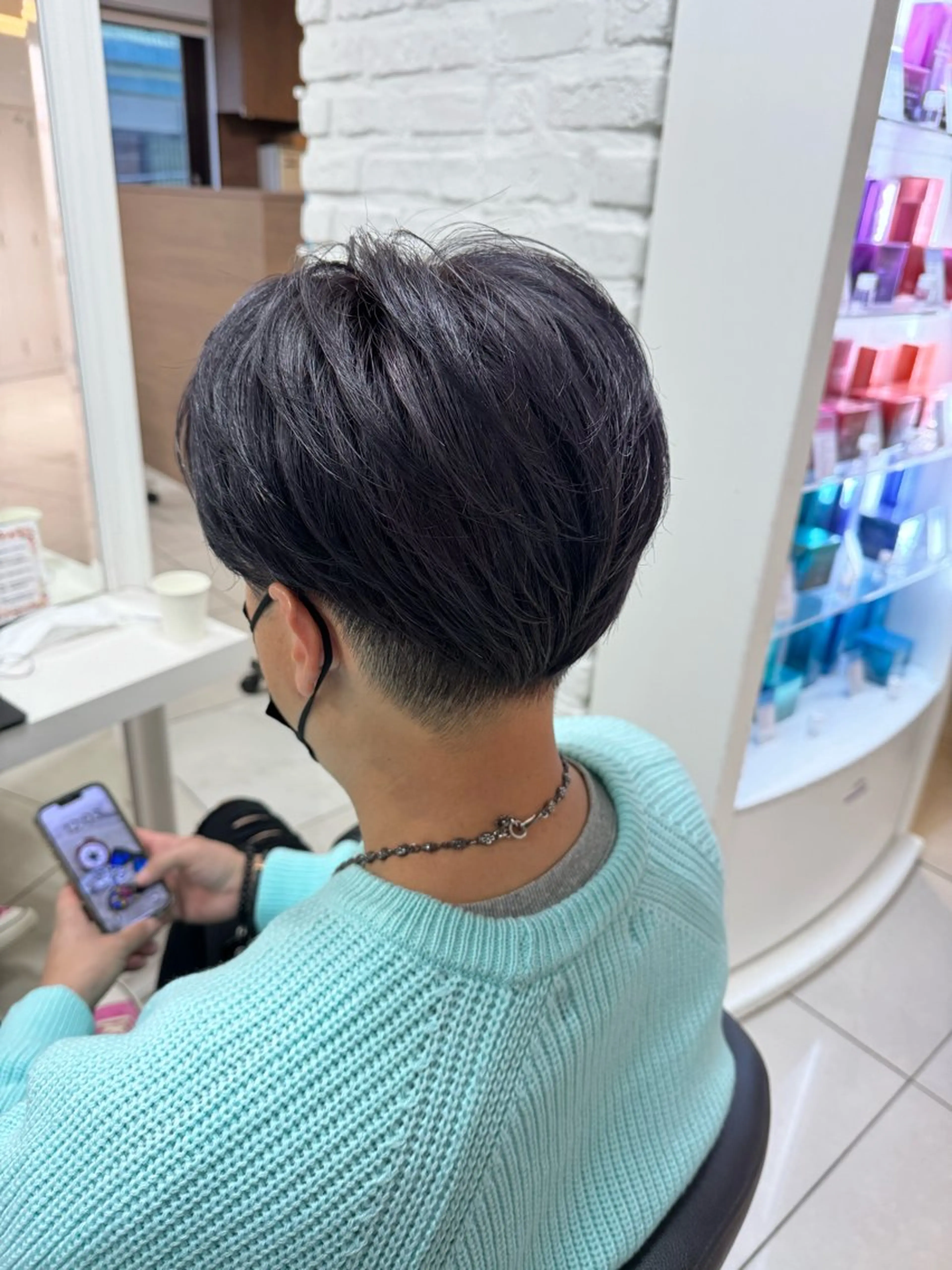 ショート カラー メンズ メンズブリーチ ブリーチ グレージュ イルミナカラー ラベンダーカラー カット ヘアカラー トリートメント 【デザインカラー】 粥川佳日望のヘアスタイル