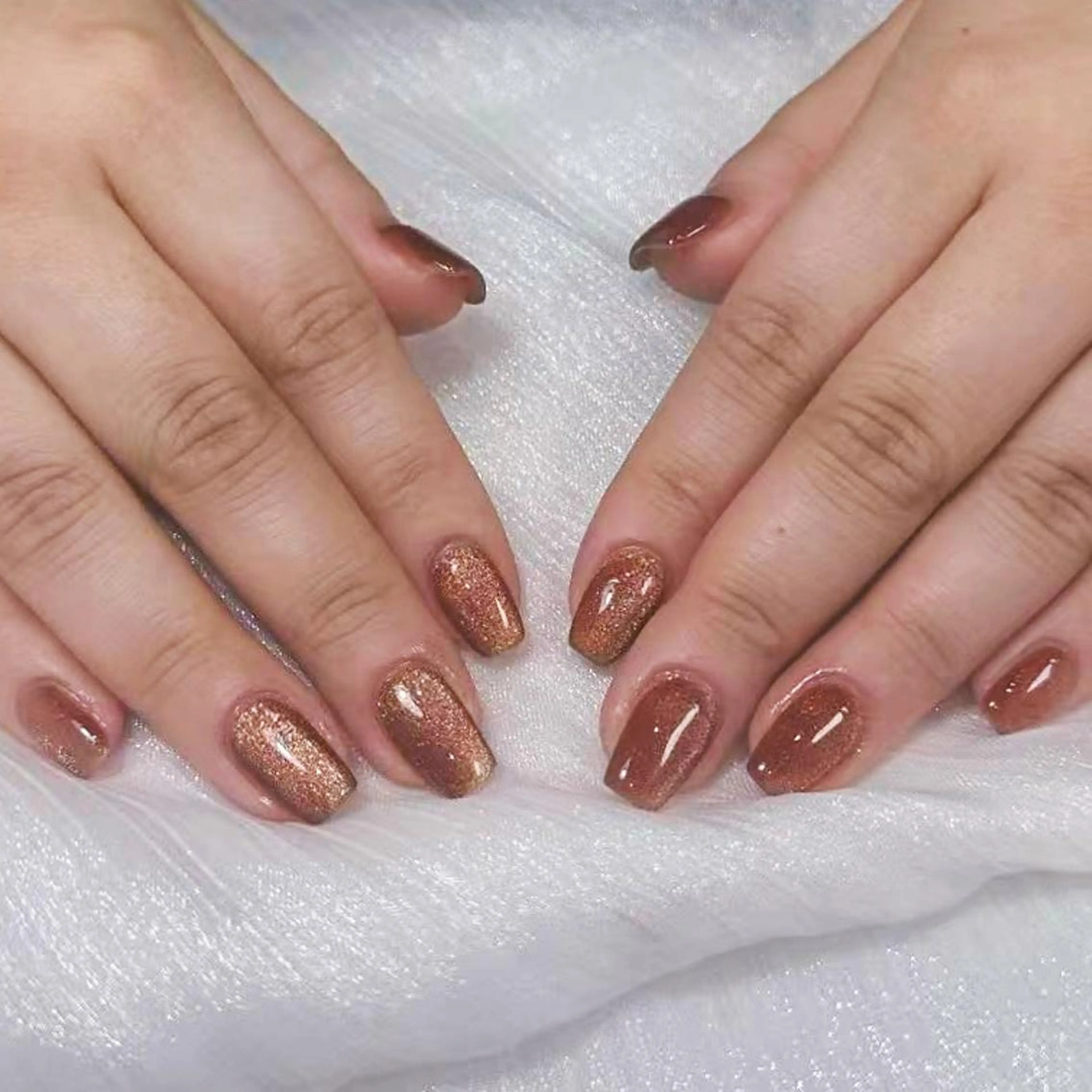 ネイル アートネイル オーロラネイル ガーリー キラキラネイル 韓国ネイル ハンドネイル DIAMOND 💅のネイルデザイン