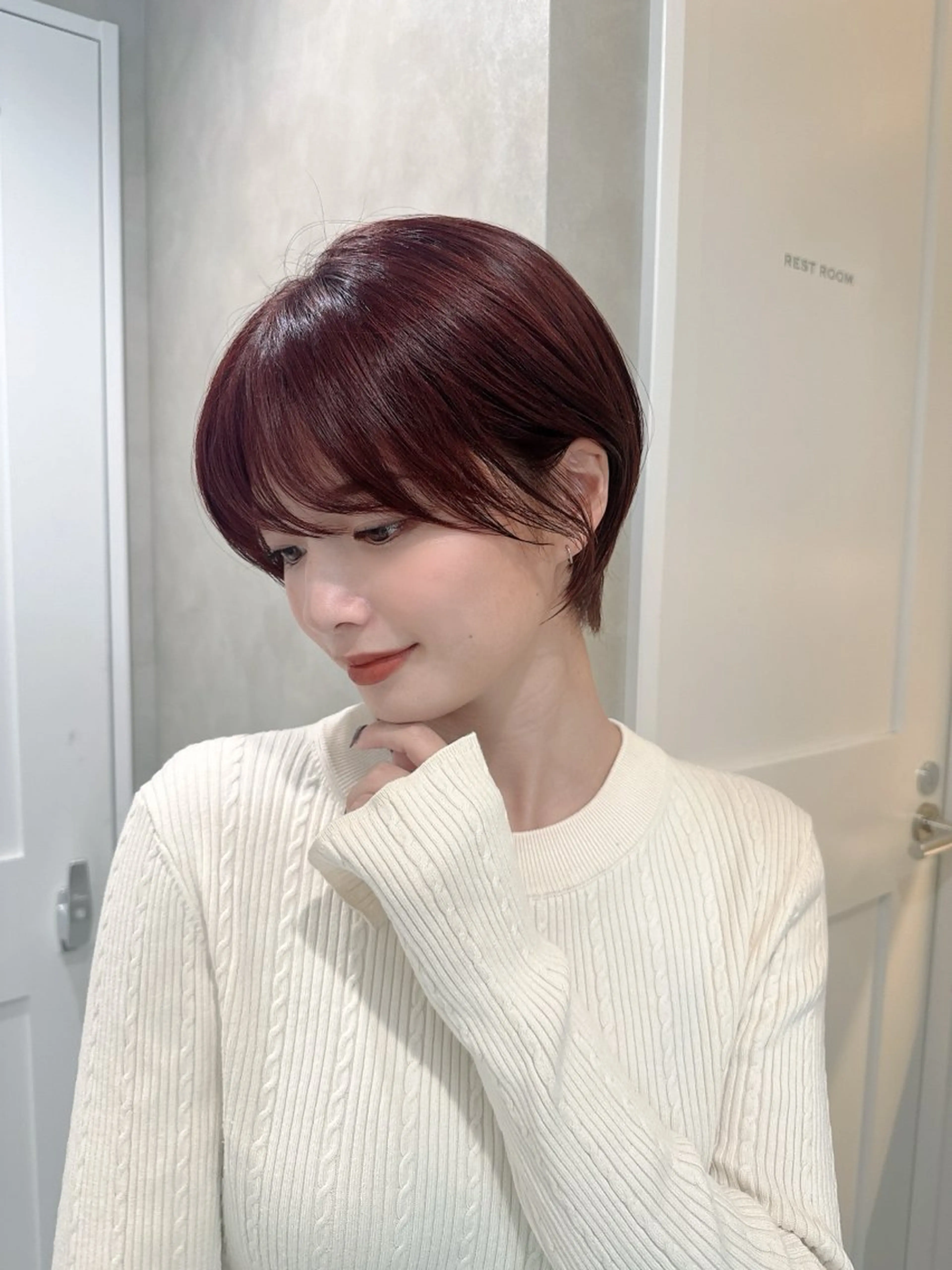 ショート カラー Cloe所属・久世 聡のヘアスタイル