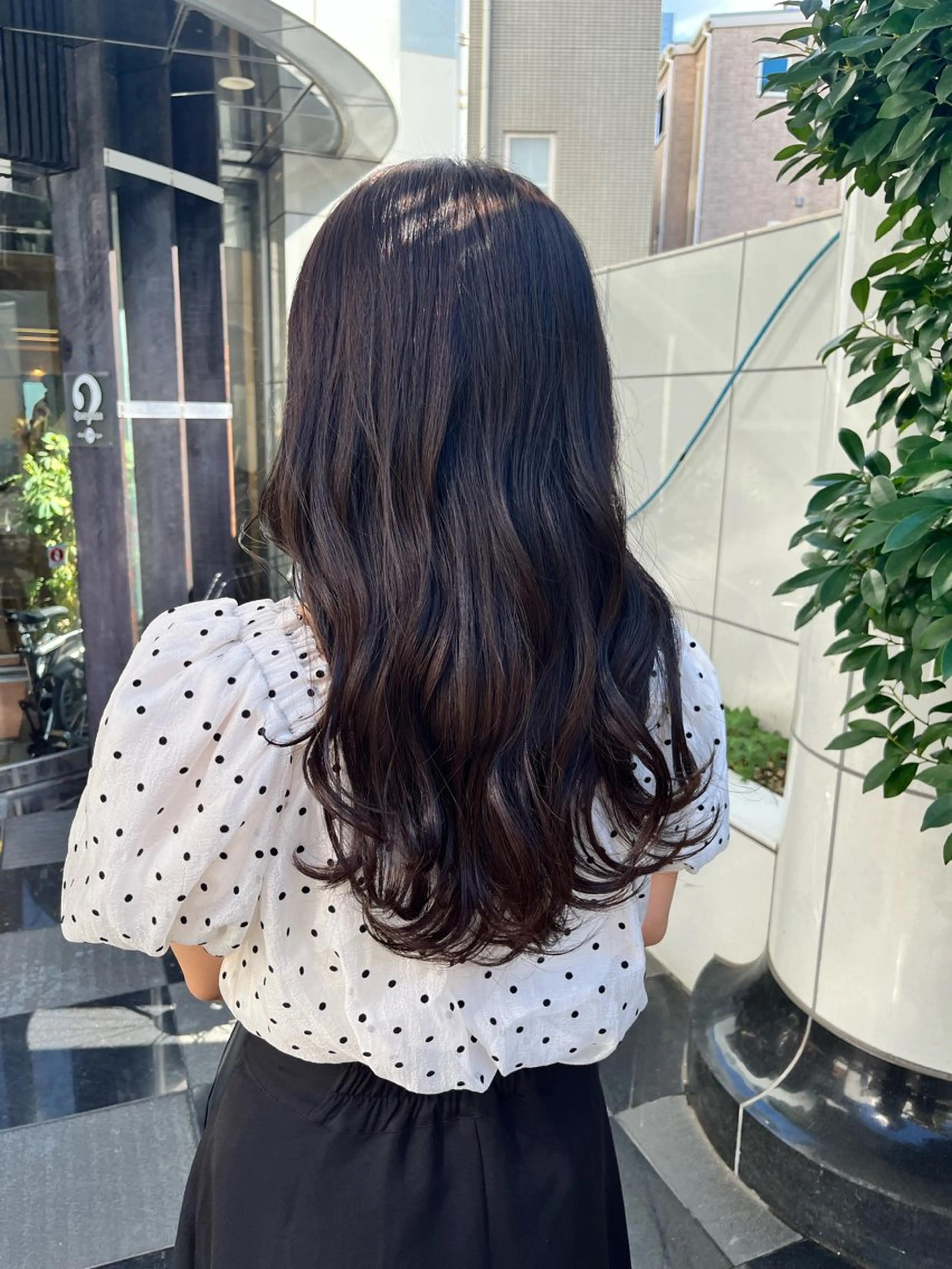 ロング カラー ヘアカラー トリートメント 西形 梨瑚のヘアスタイル