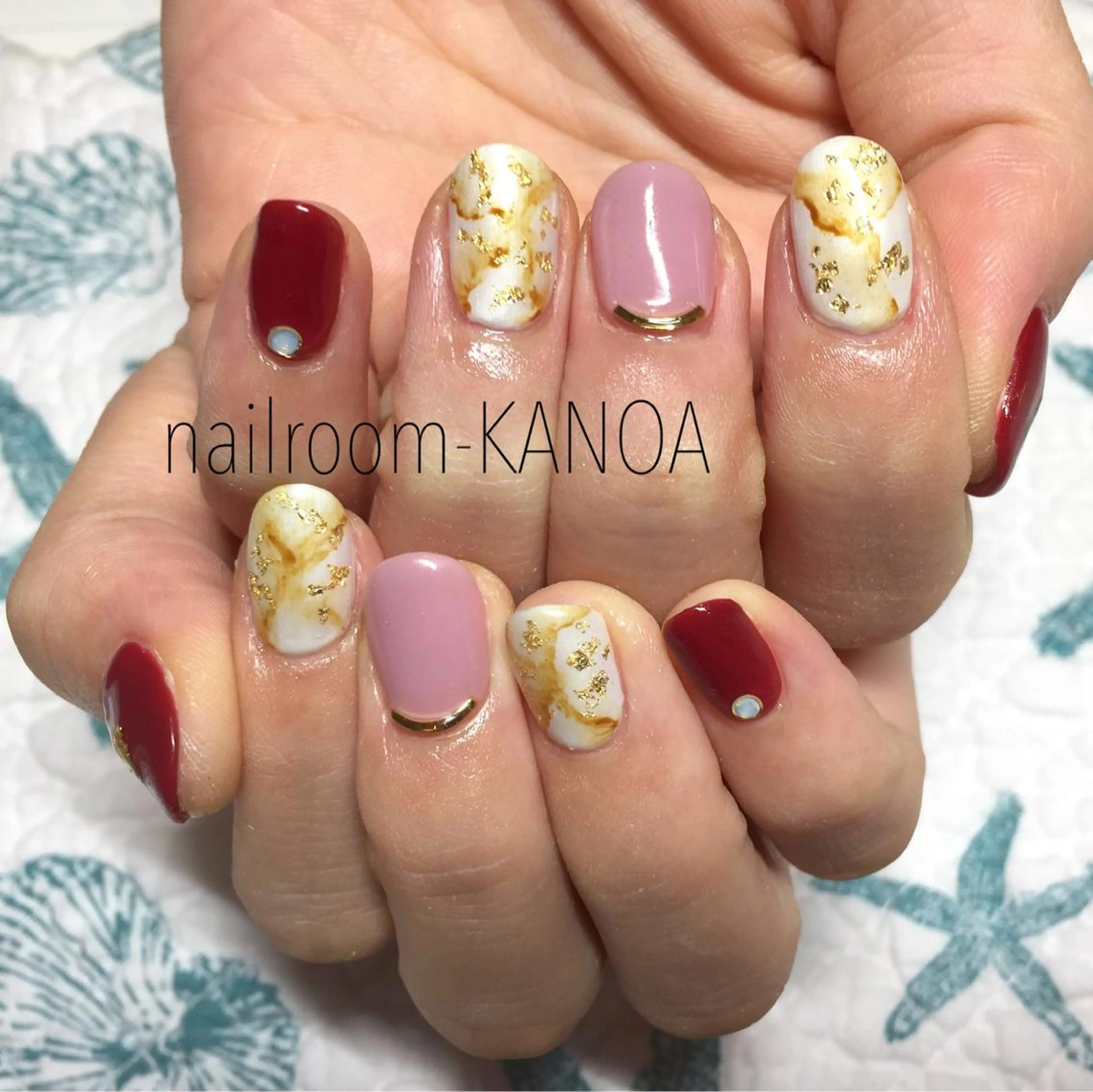 ショート ネイル 大理石ネイル(マーブル) nailroom- KANOAのネイルデザイン