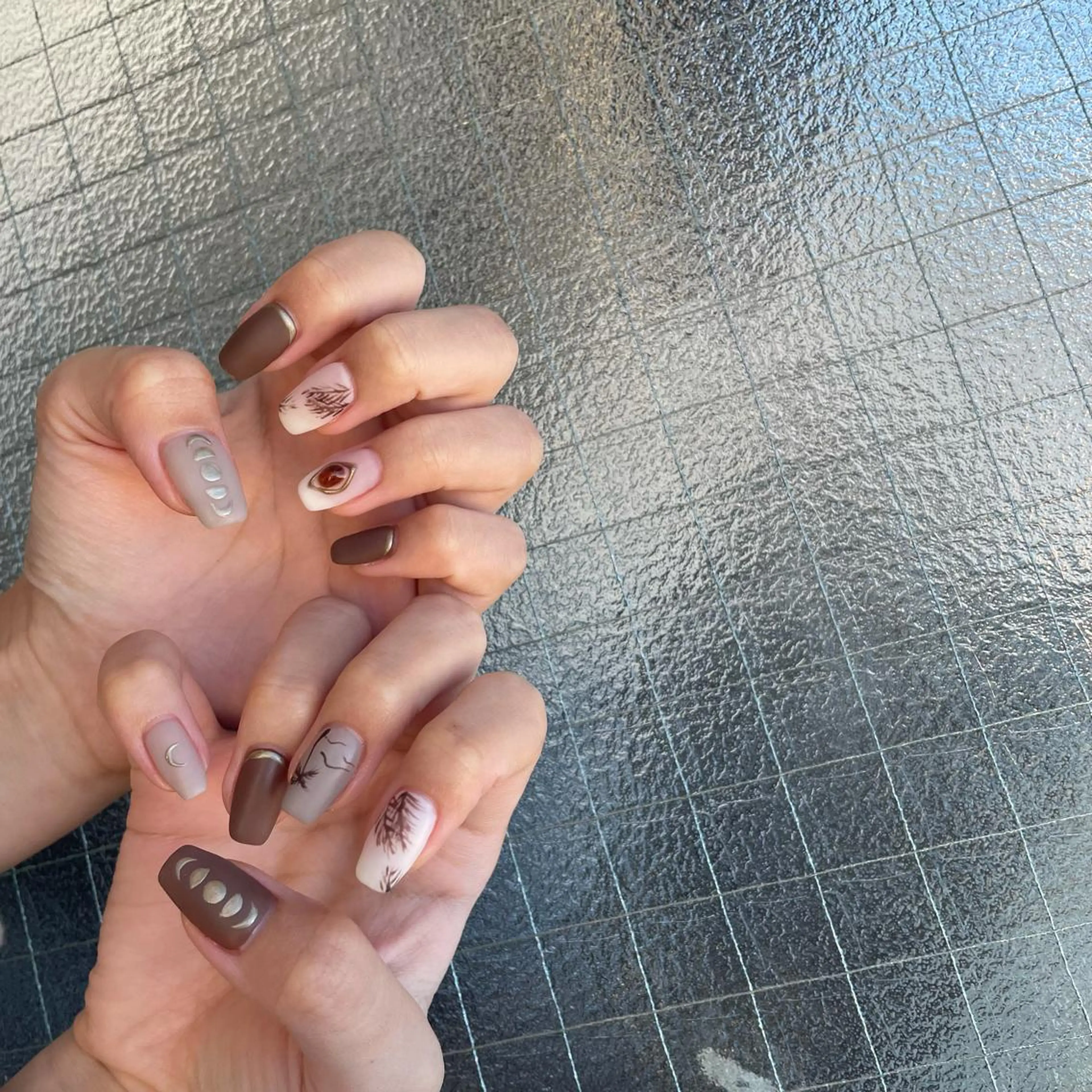 ネイル revia所属・ERI Nailistのネイルデザイン