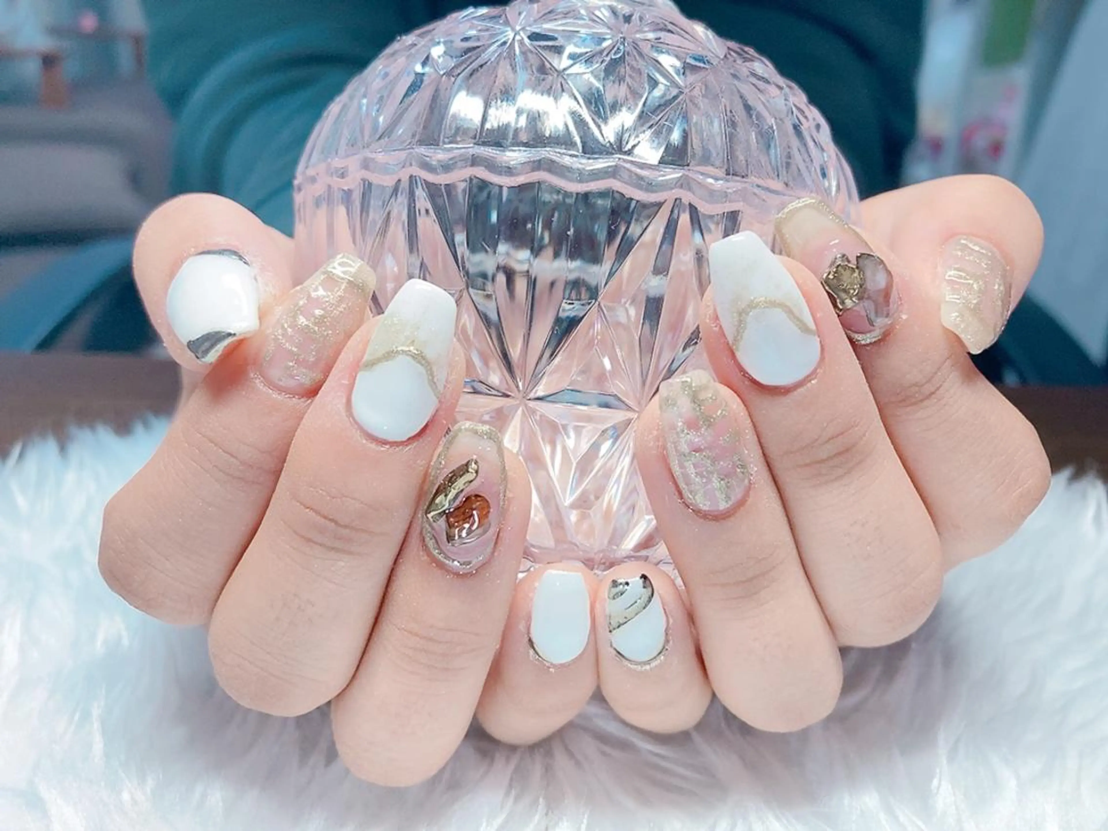 ネイル ハンドネイル ハンドケア ネイルサロン HARRYS所属・ネイル･脱毛サロン HARRYSのエステ・リラクイメージ